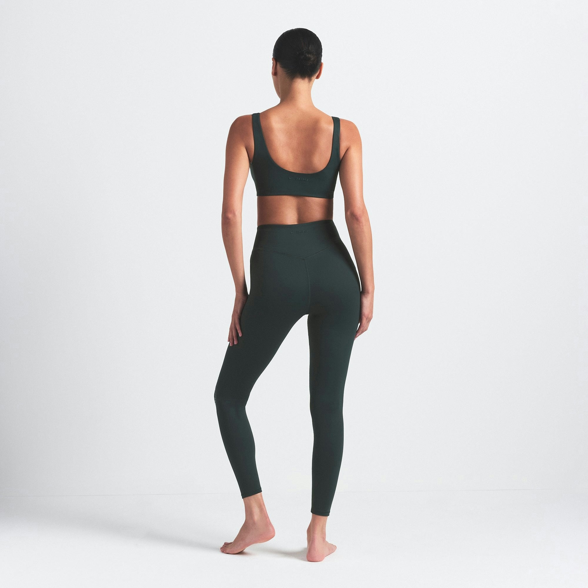 Skims Nikeskims Matte Knee Grip 26" Legging Dark Teal
