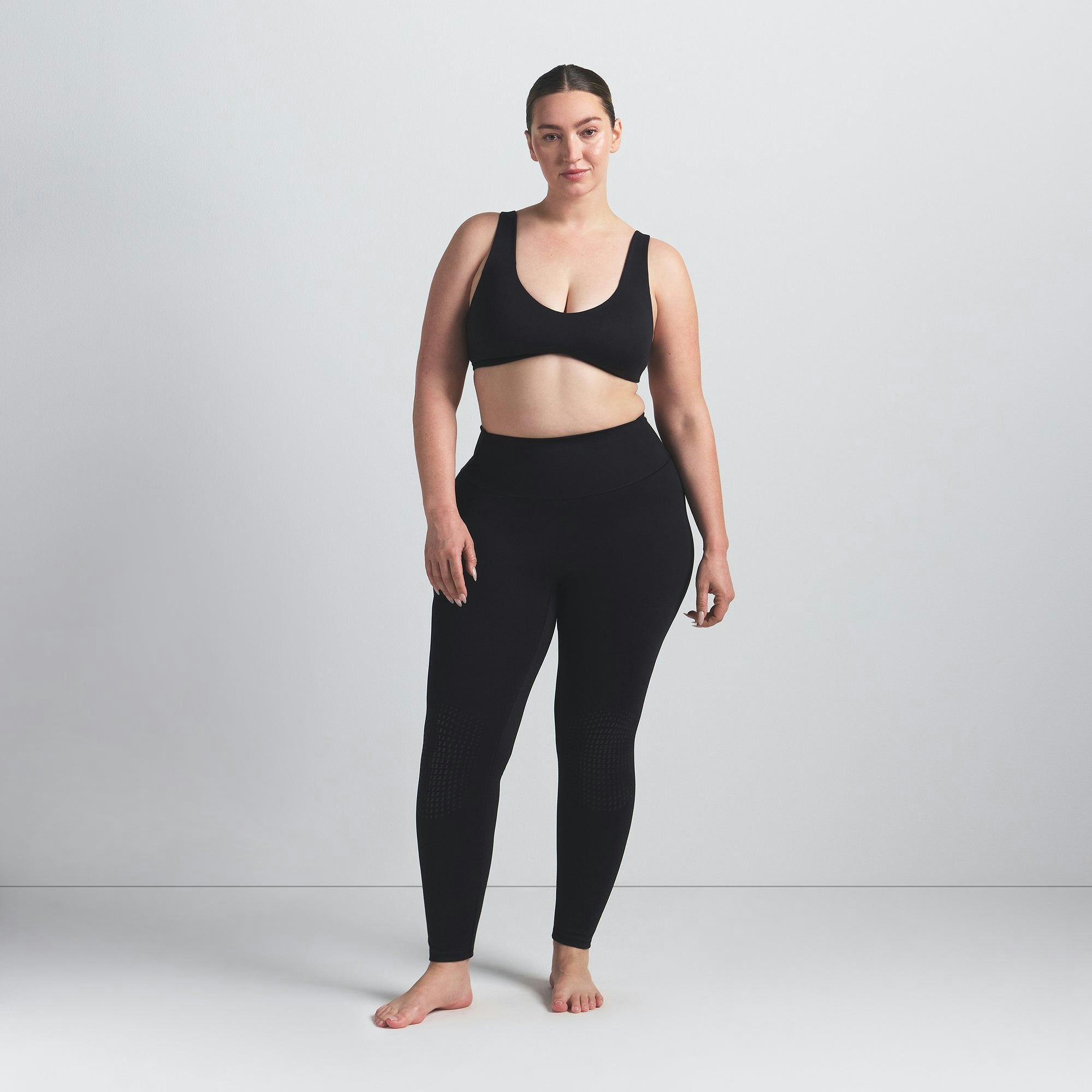 Skims Nikeskims Matte Knee Grip 26" Legging Obsidian