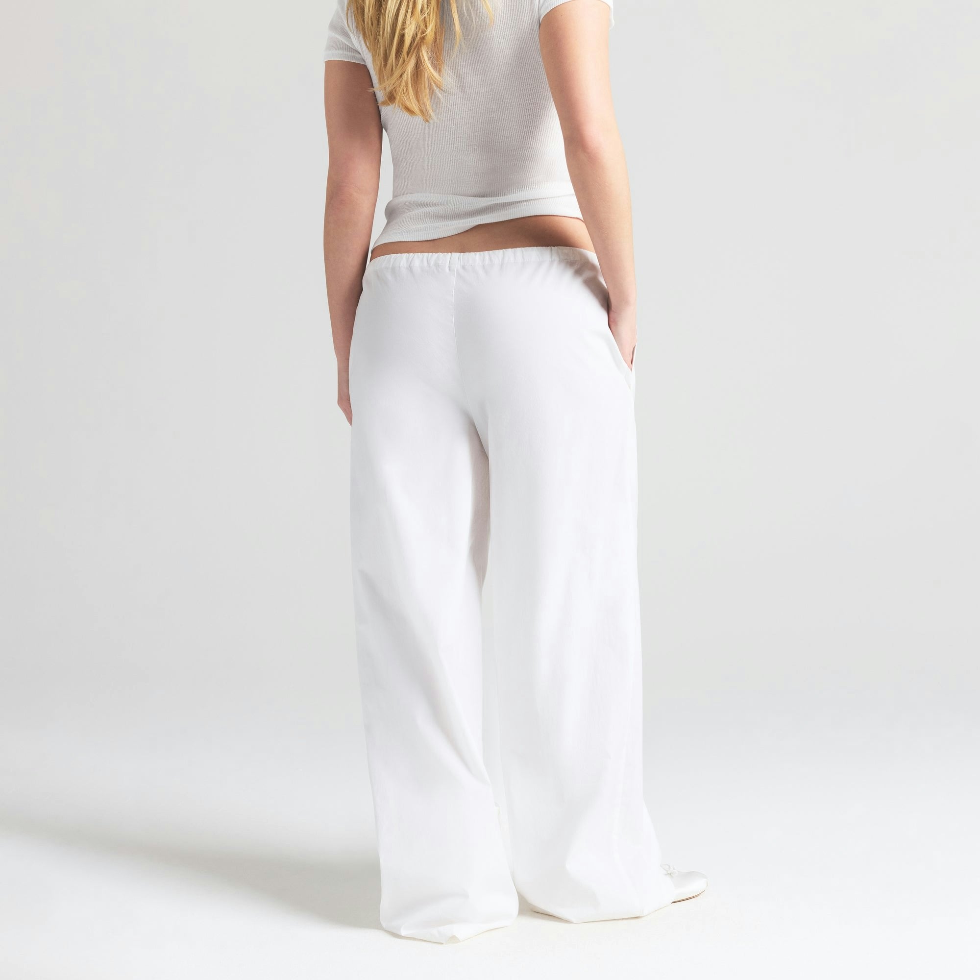 Skims Cotton Poplin Straight Leg Pant Snow