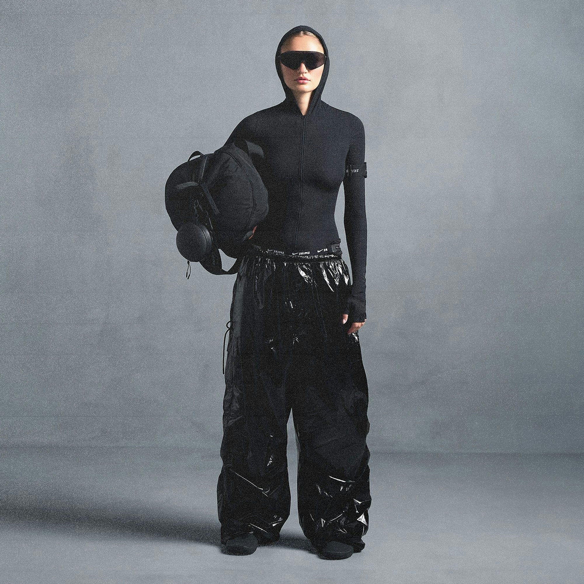 Skims Nikeskims Shiny Nylon Cargo Pant Obsidian