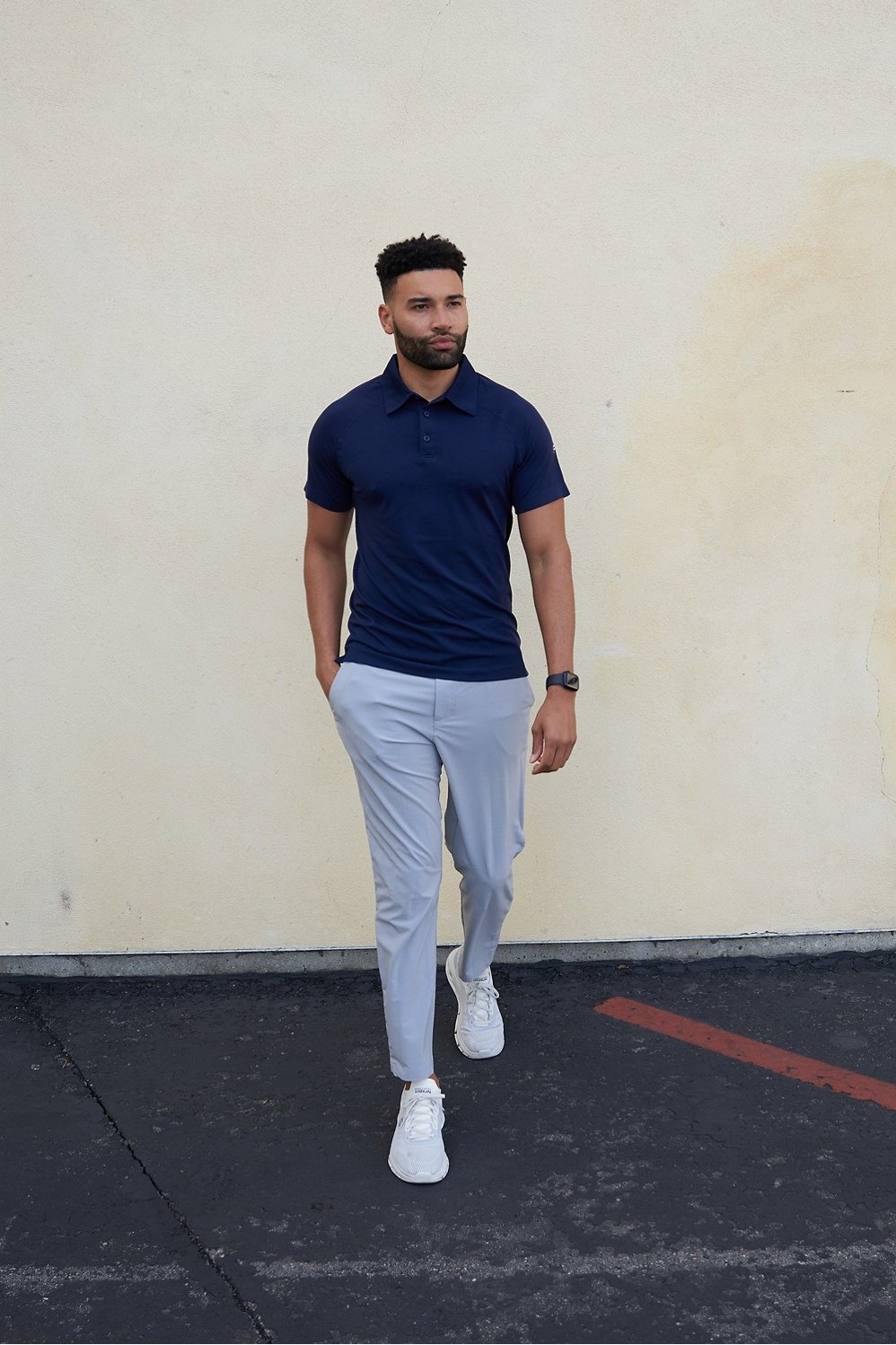 Fabletics The Only Pant (Classic Fit)