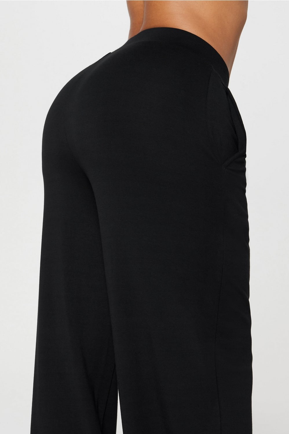 Fabletics Smooth As Hell Lounge Pant