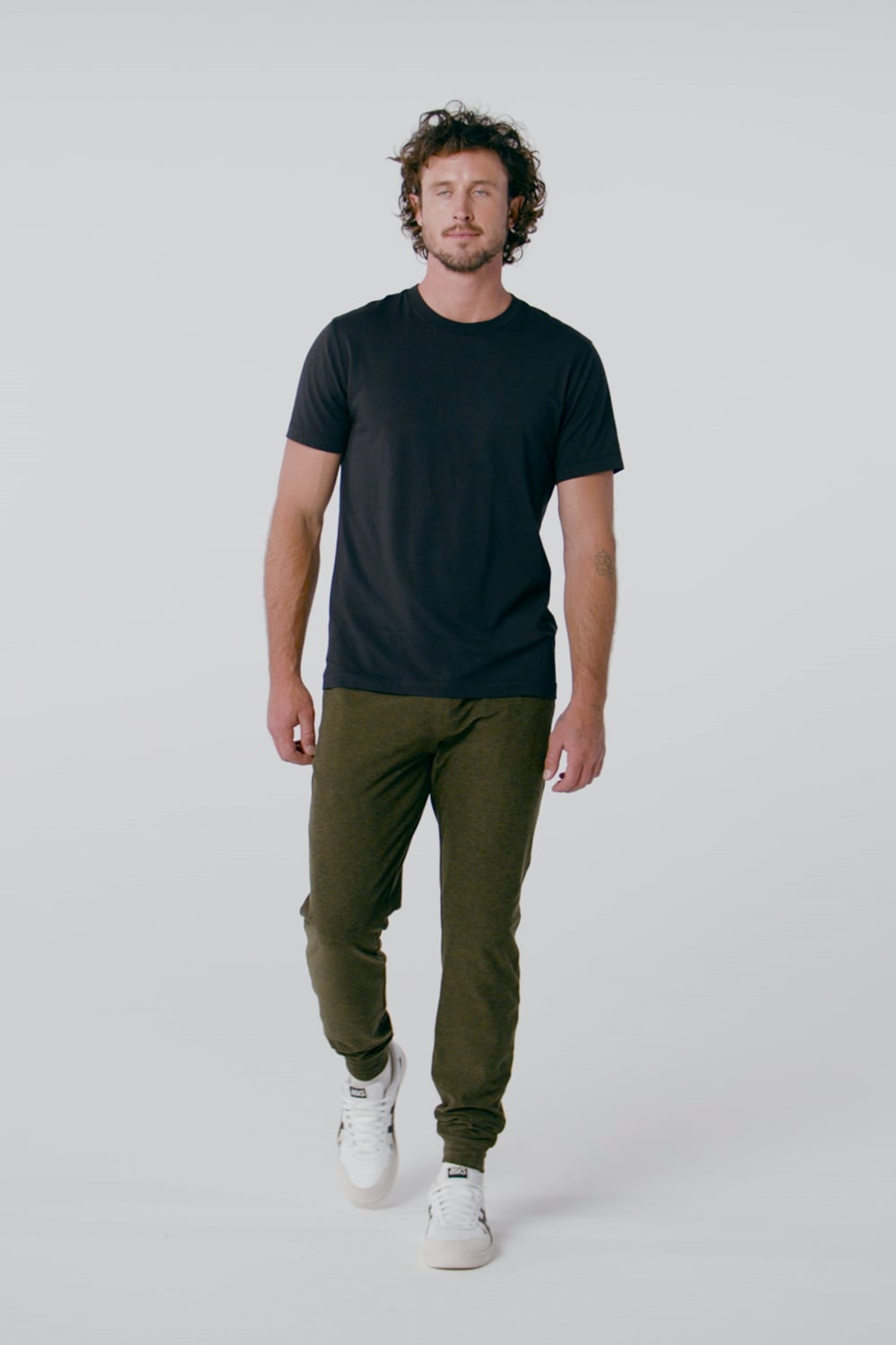 Fabletics The Cloud Jersey Jogger