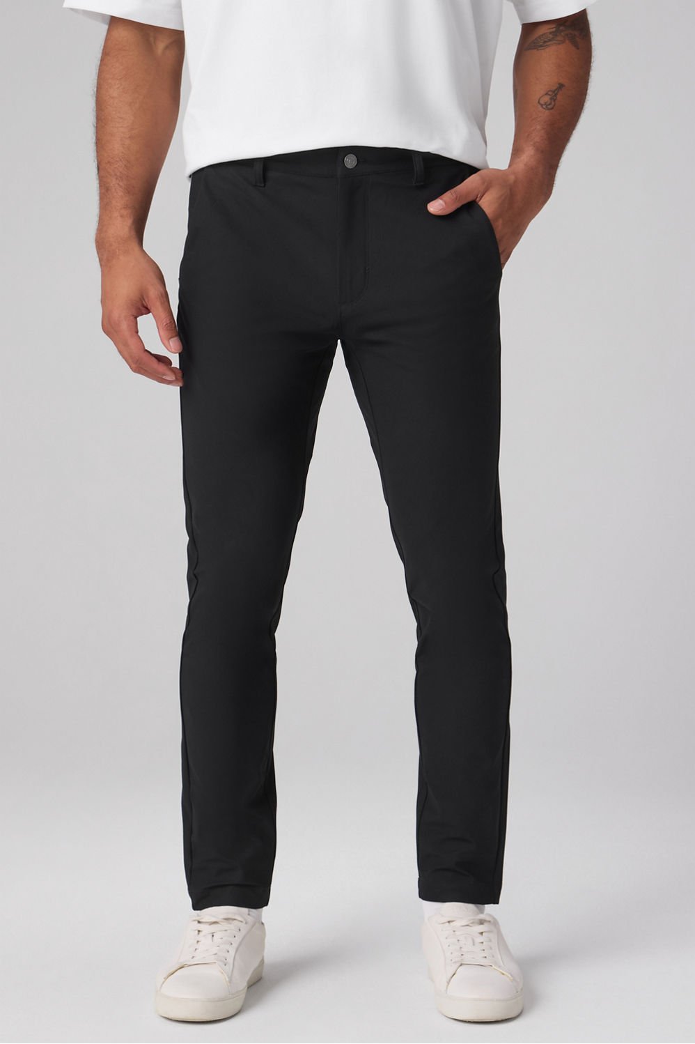 Fabletics The Don Trouser (Slim Fit)