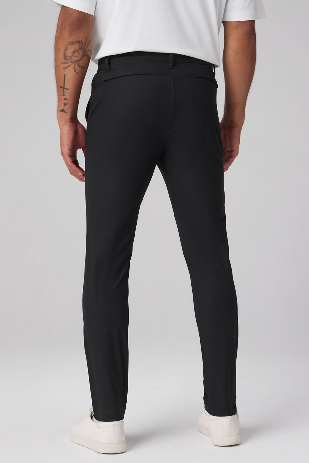 Fabletics The Don Trouser (Slim Fit)
