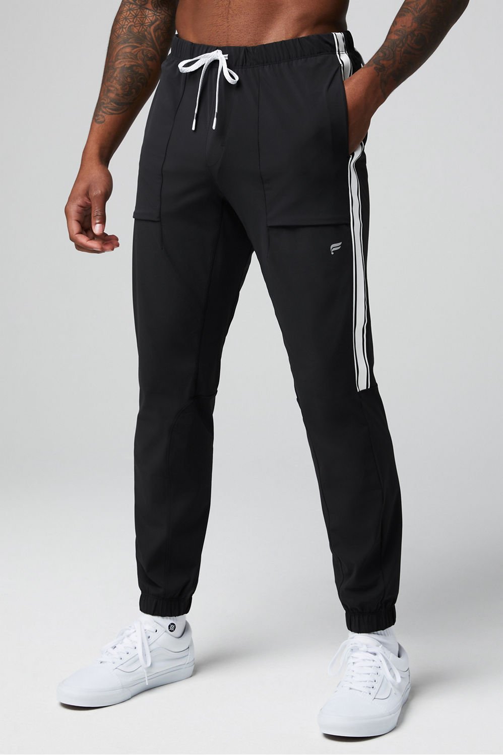 #color_black/classic-white-stripe
