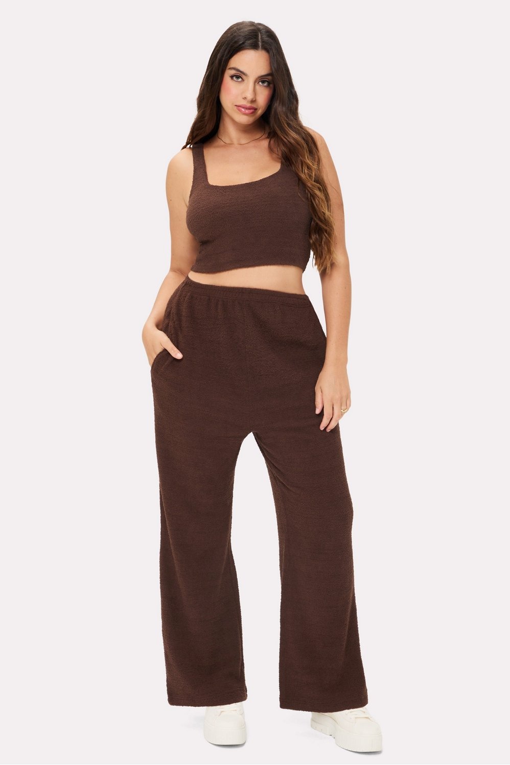 #color_bossed-up-brown