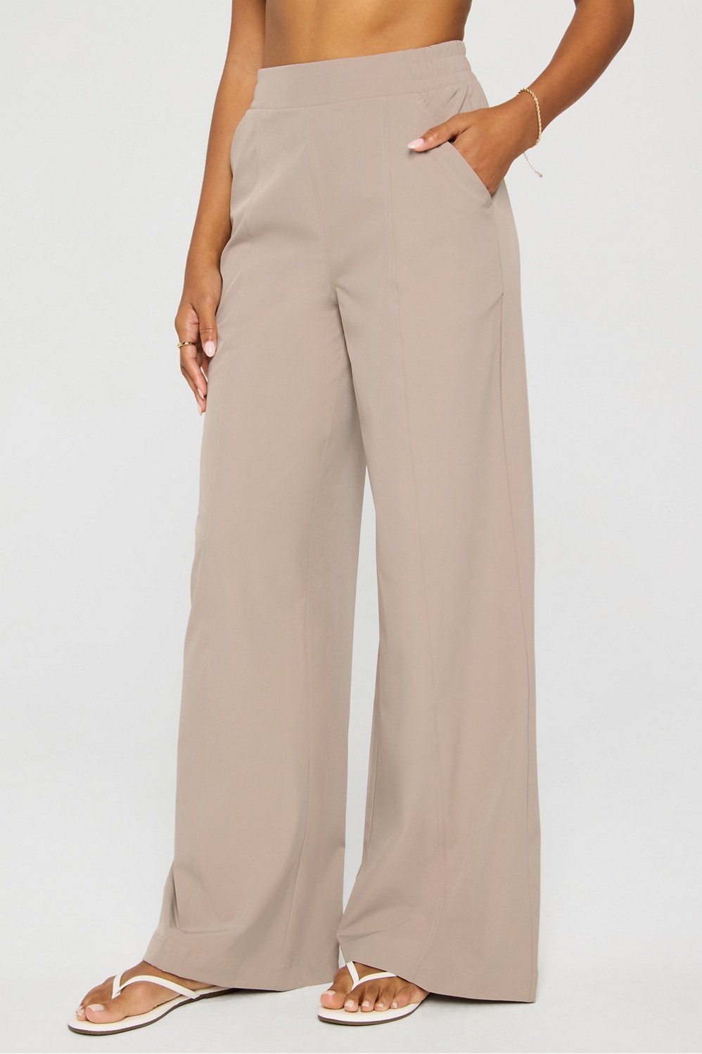 #color_brutalist-khaki