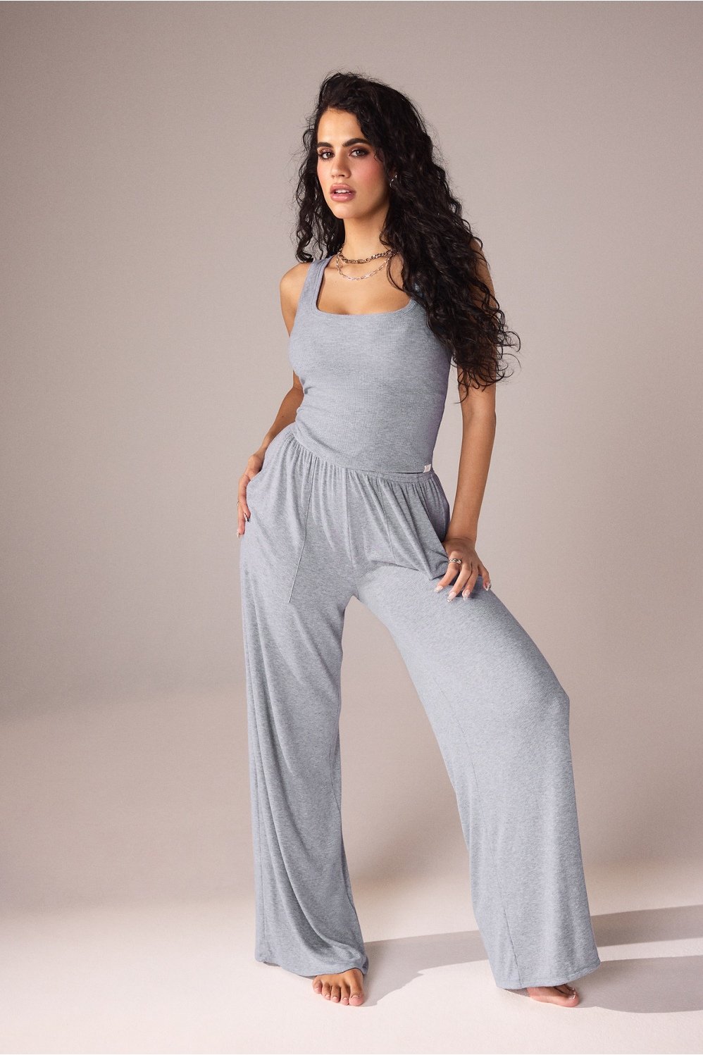 #color_classic-grey-heather