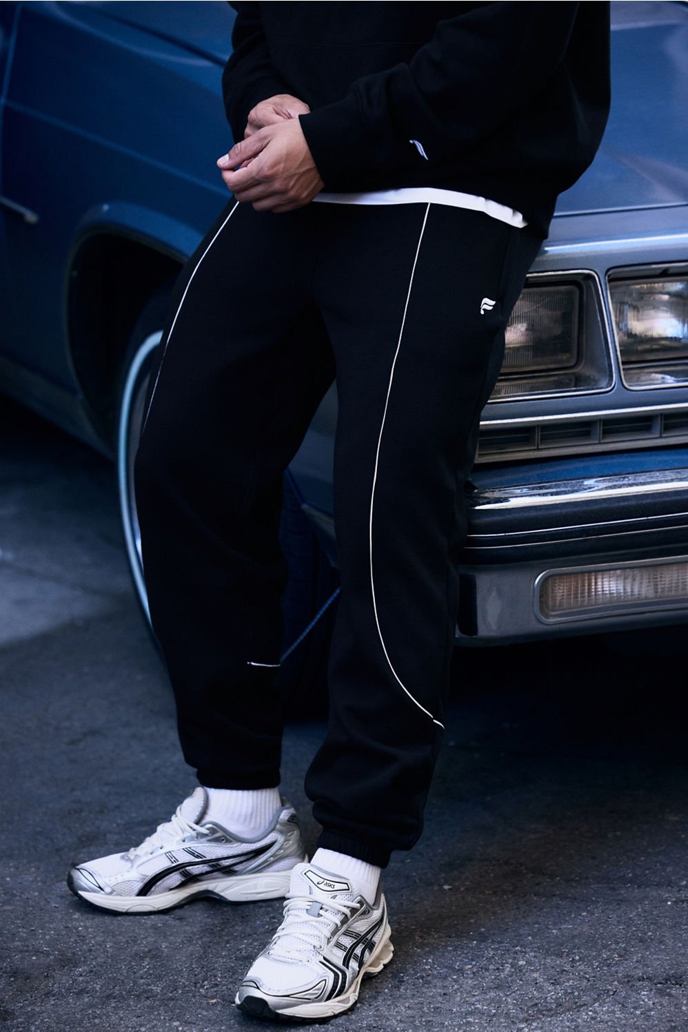 Fabletics The Go-To Sweatpant