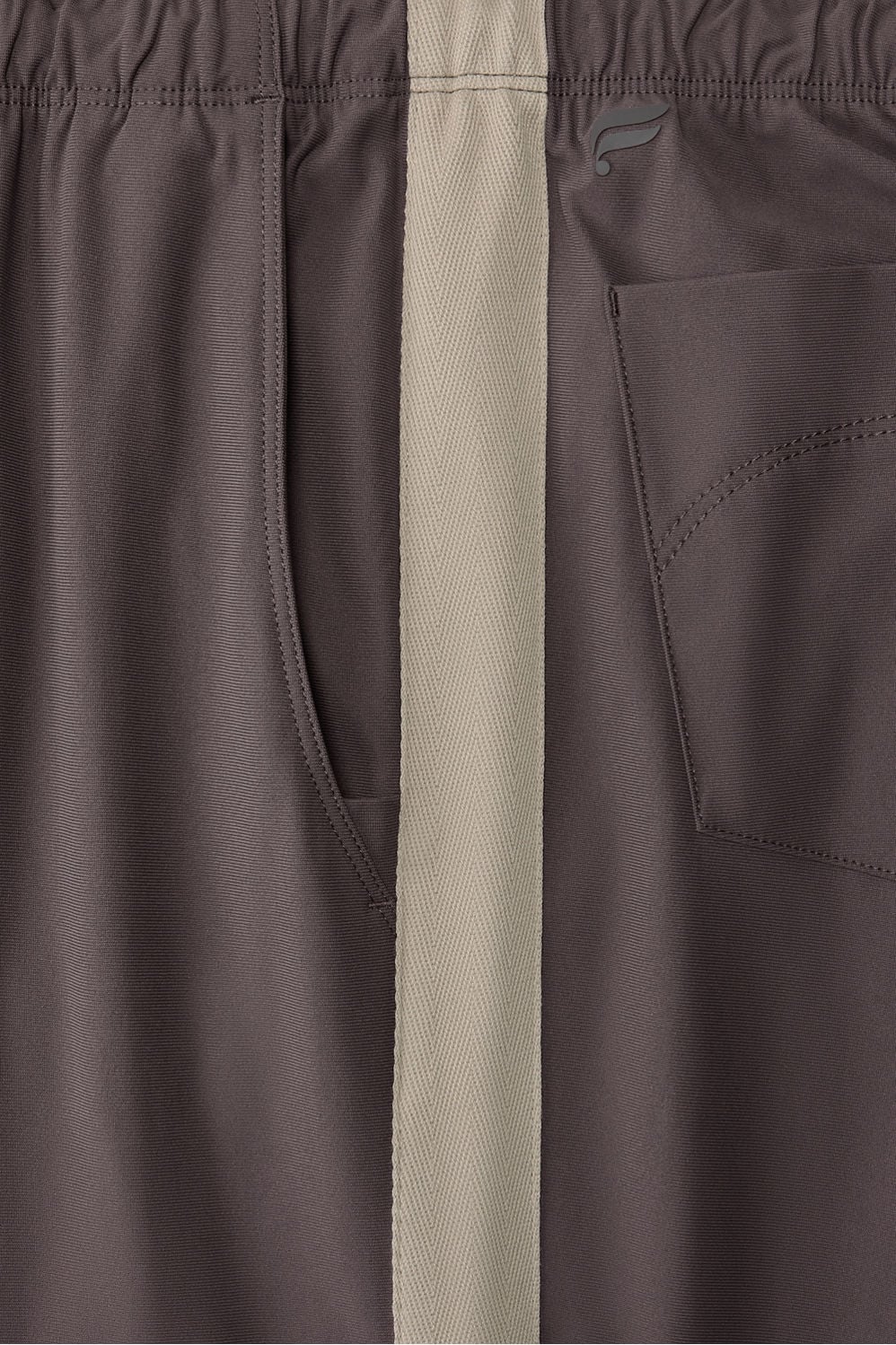 #color_taupe-slate/brutalist-khaki
