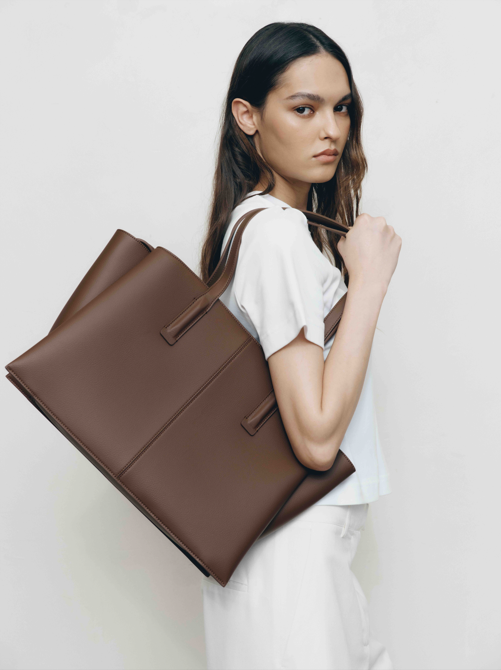 Freja Paloma Tote Cedar