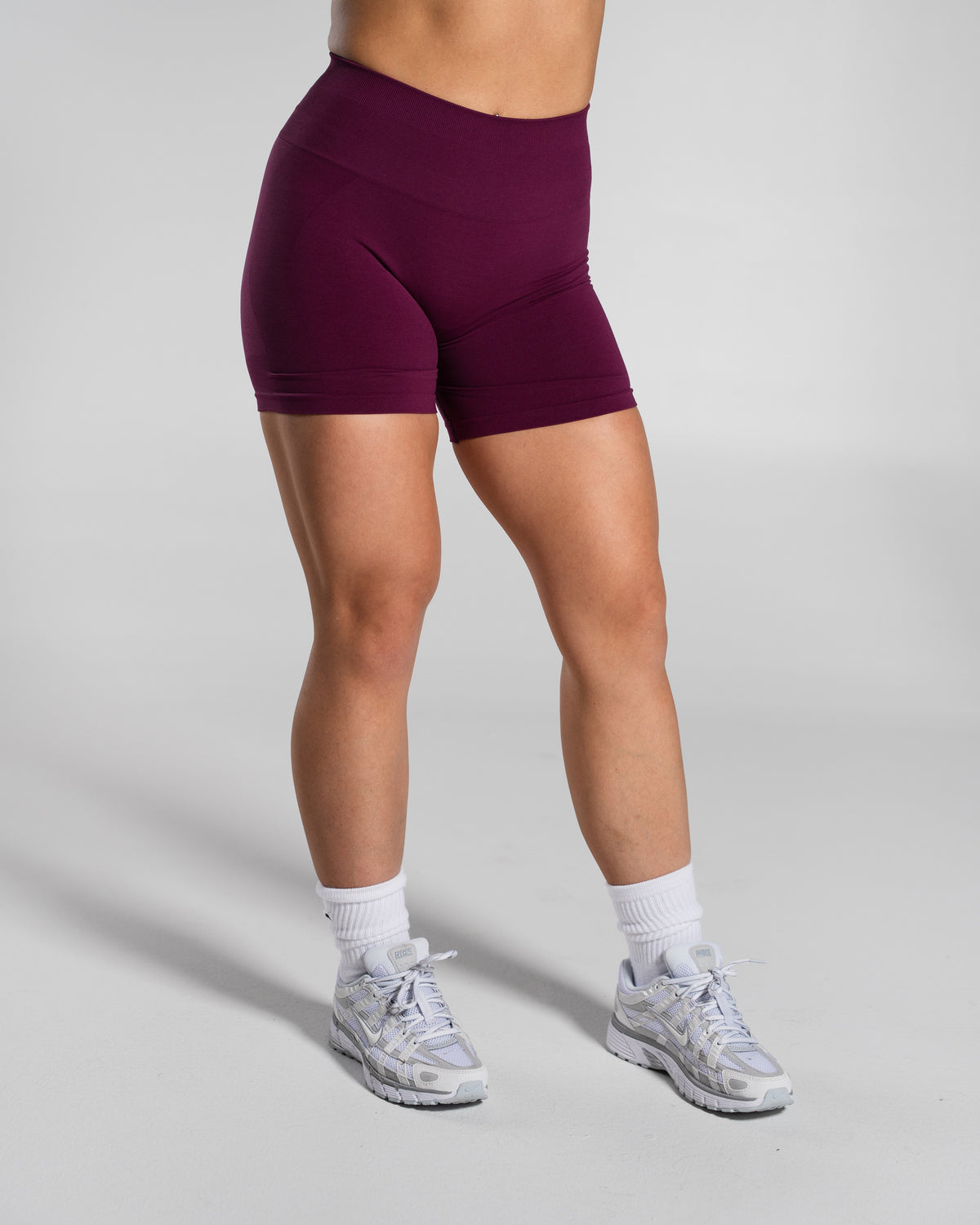 Alphalete Women's Pump High Rise Short