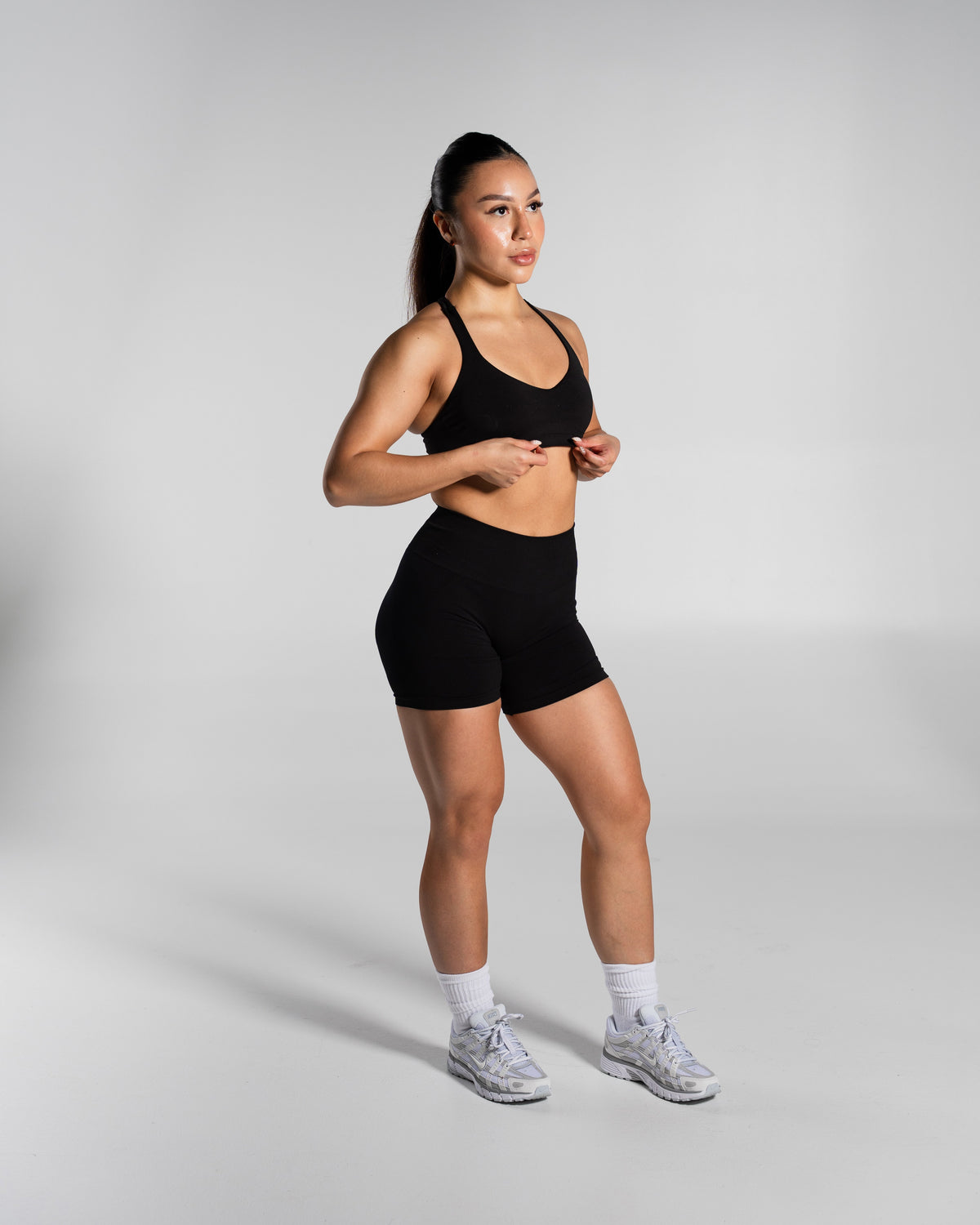 Alphalete Women's Pump High Rise Short