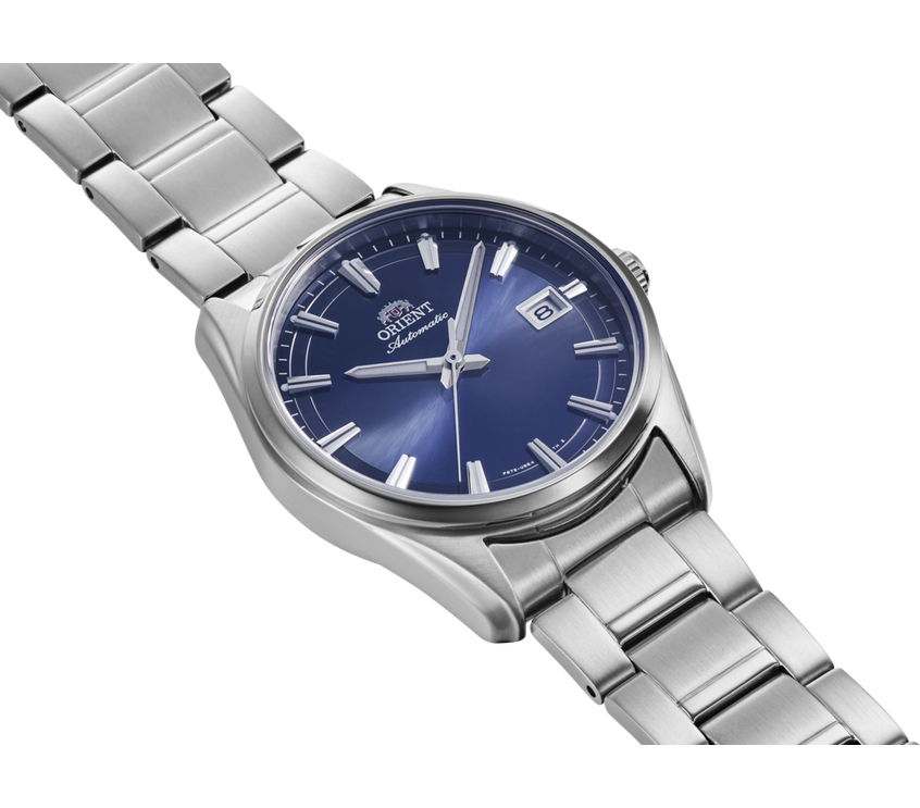 Orient Stretto Date