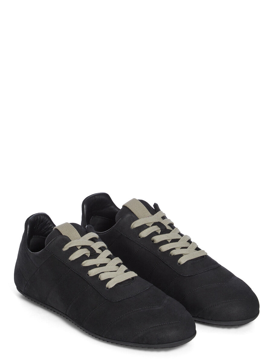#color_black-black