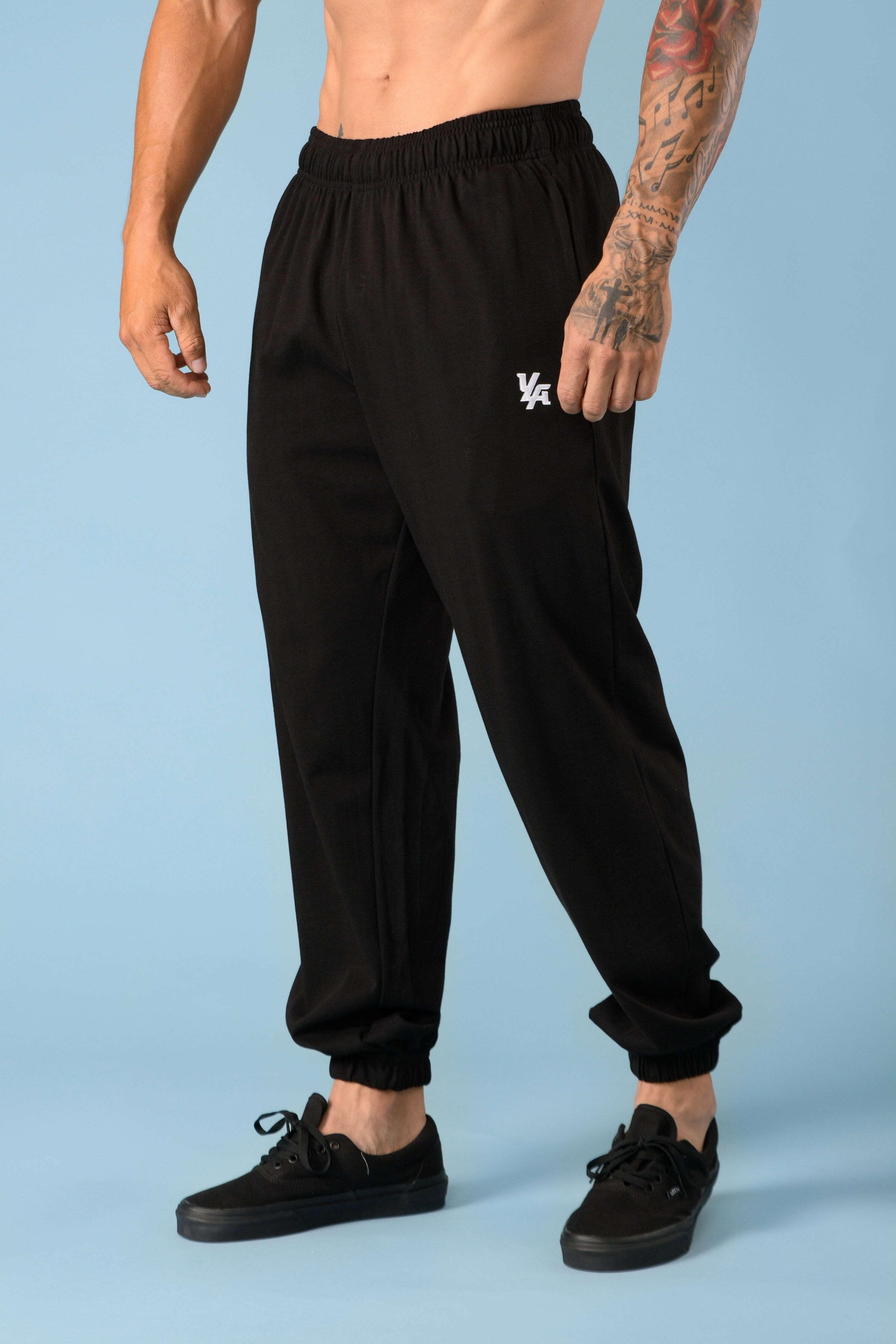 YoungLA 231 Pump Cover Joggers Black