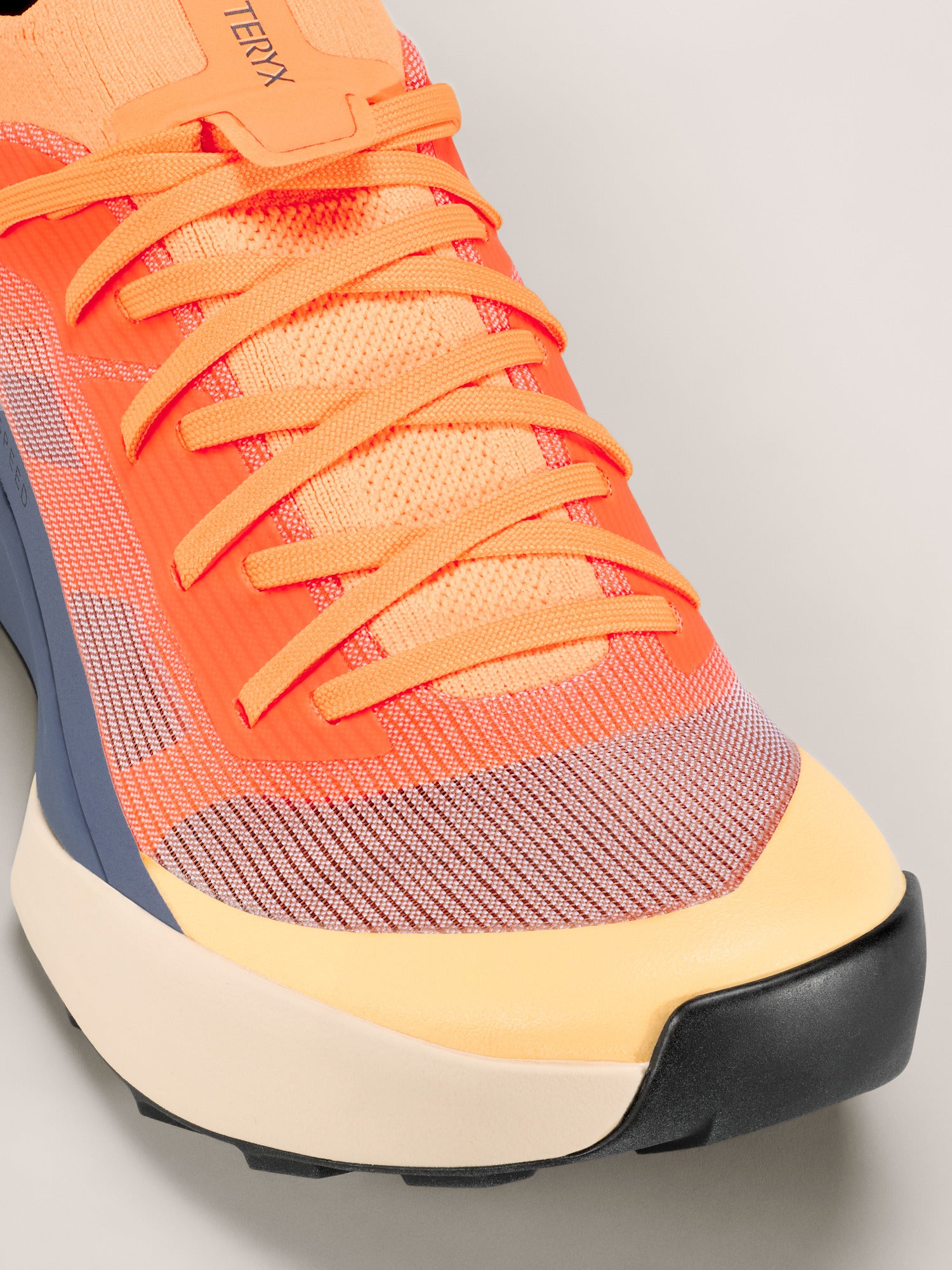 Arcteryx Outlet Vertex Speed Low Shoe Womens Luminary Stratus