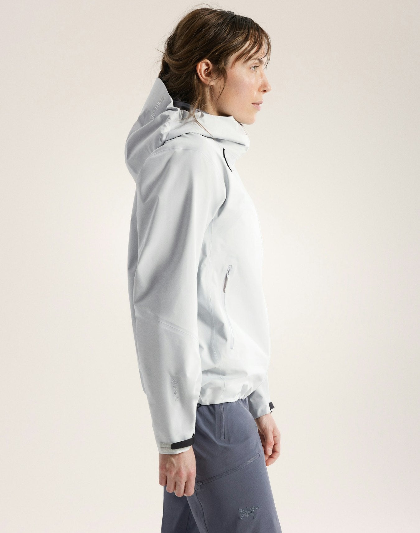 Arc'teryx Beta SL Jacket Women's - Solitude