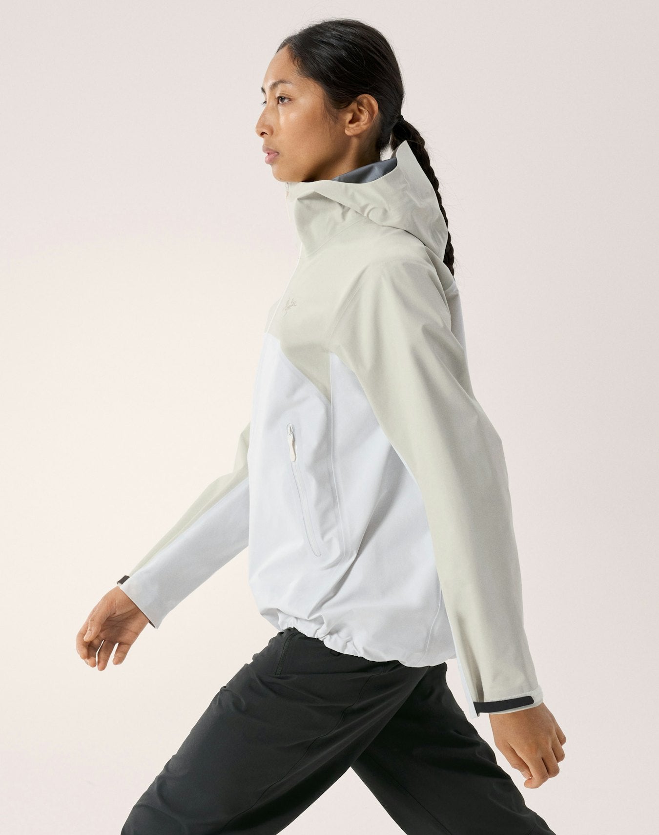 Arc'teryx Beta Jacket Women's - Sea Salt / Arctic Silk