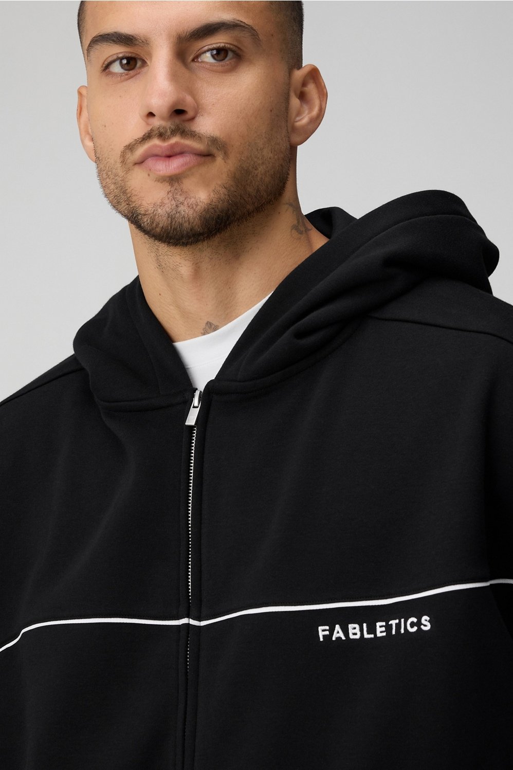 #color_black/classic-white-dna-stripe