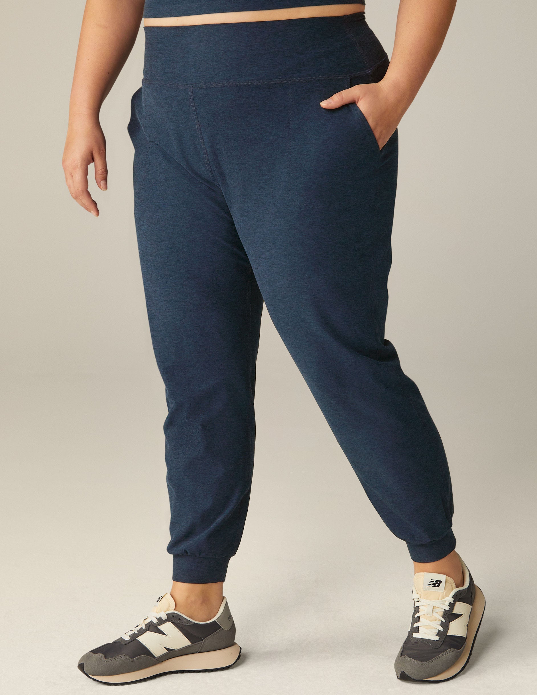 Beyond Yoga Spacedye Midi Jogger Women's