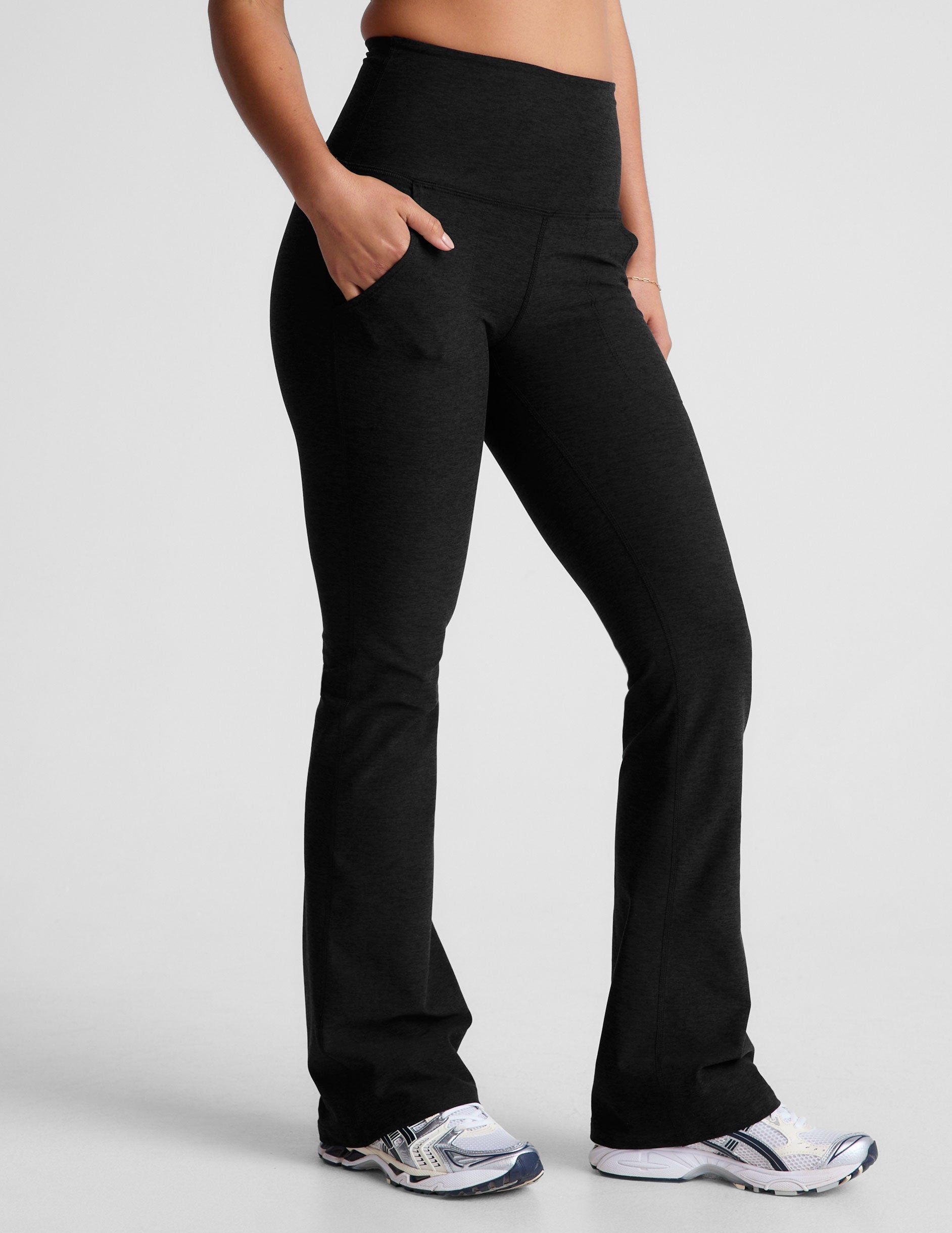 Beyond Yoga Spacedye High Waisted Practice Pocket Bootcut Pant 31 Women's