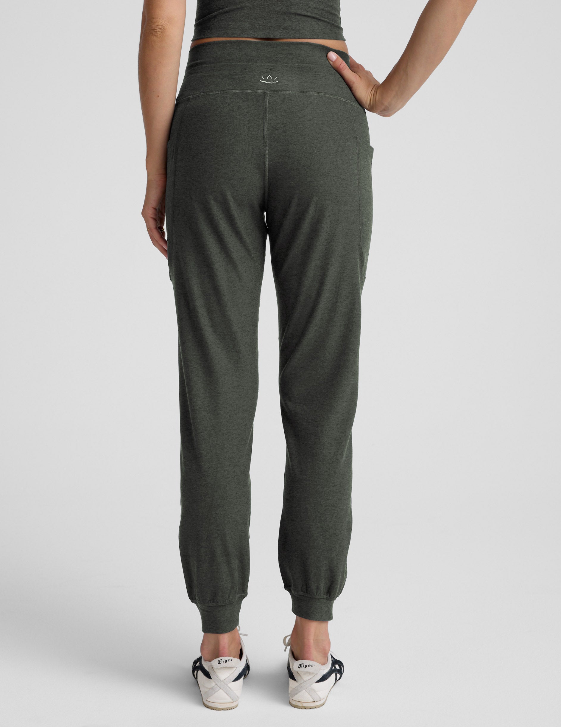 Beyond Yoga Spacedye Go Pocket Jogger Women's