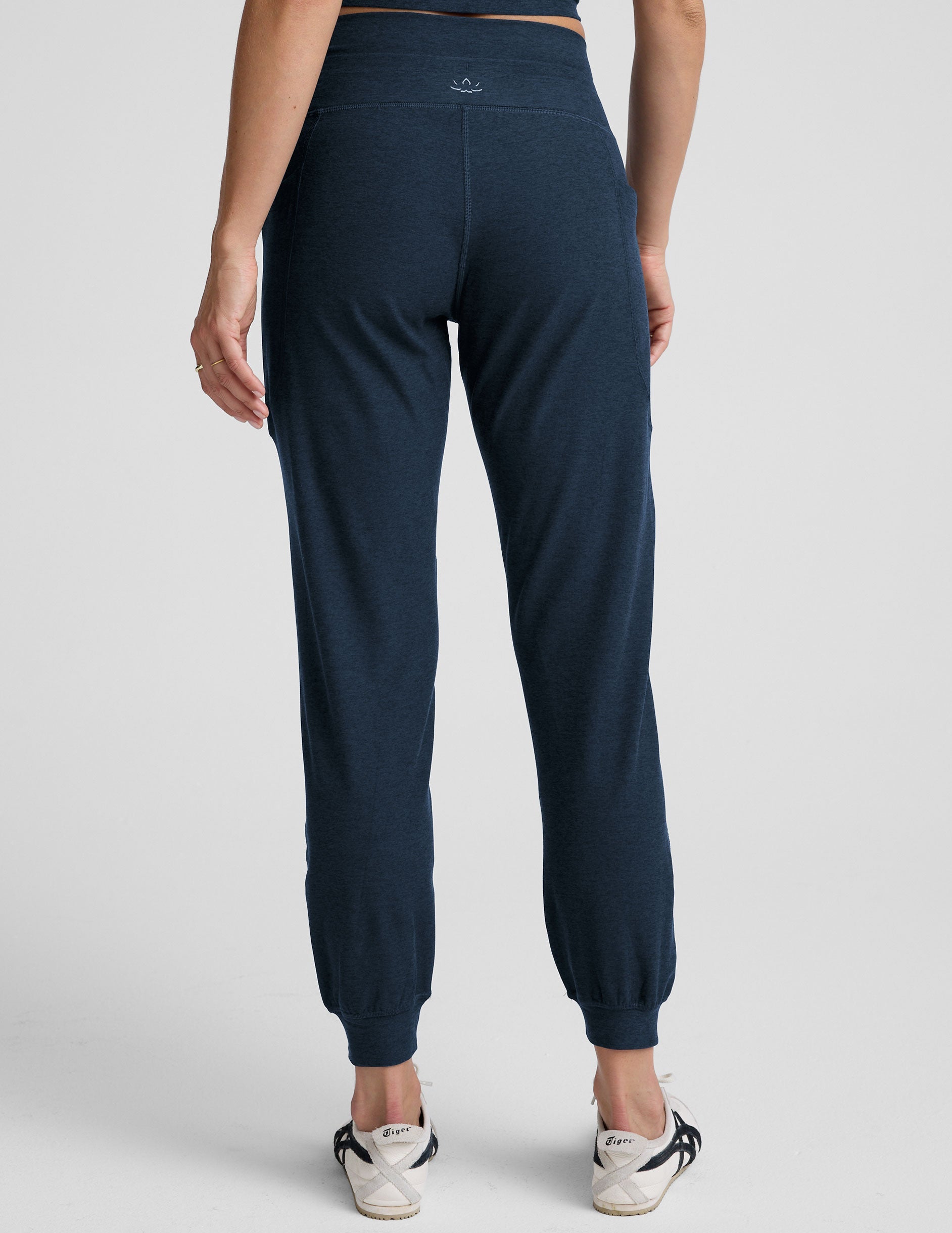 Beyond Yoga Spacedye Go Pocket Jogger Women's