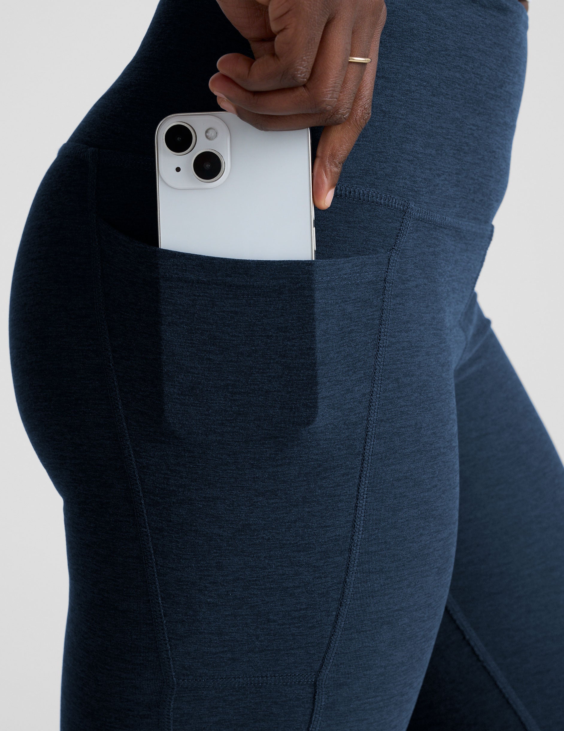 #color_nocturnal-navy
