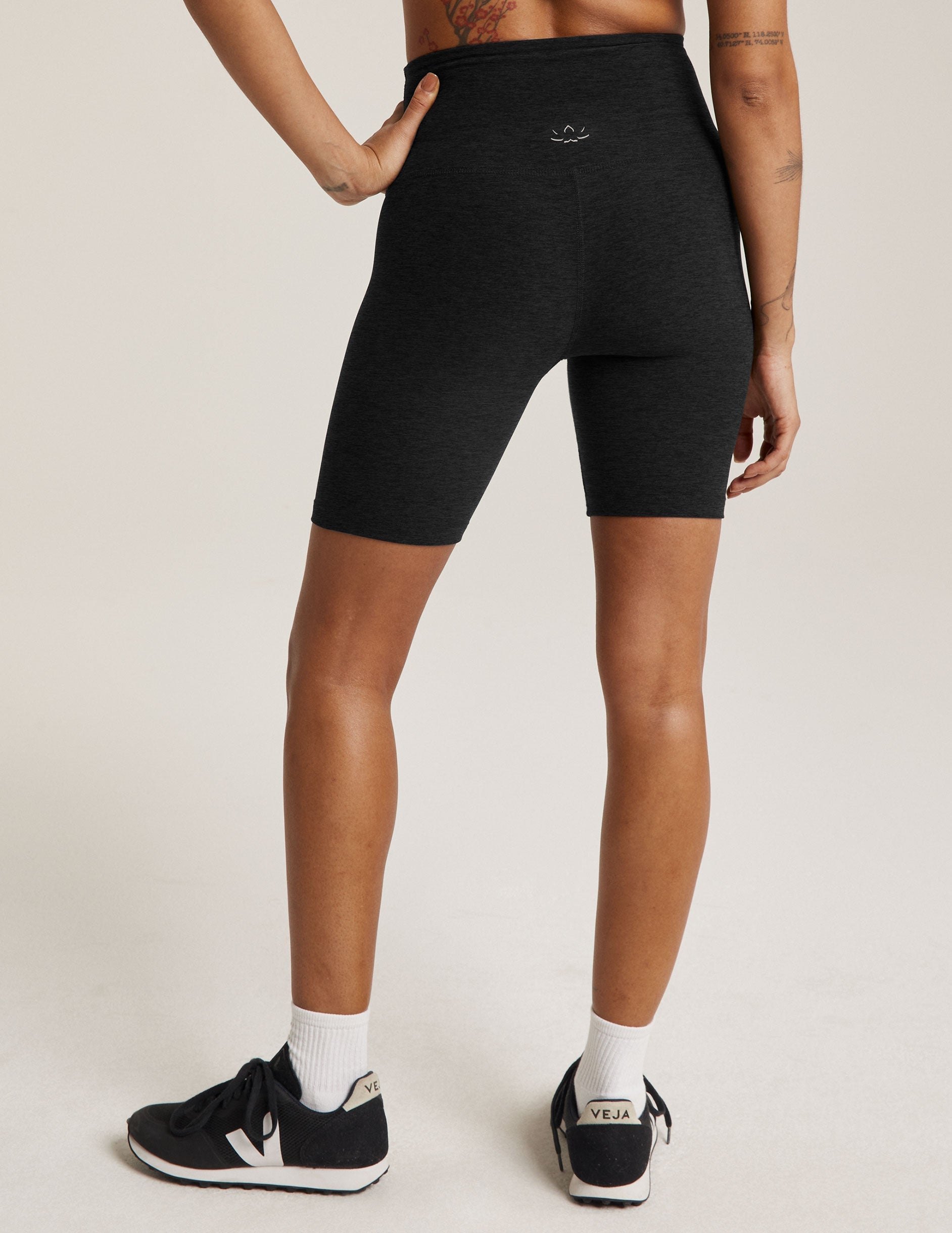 Beyond Yoga Spacedye Keep Pace 7 Short Women's