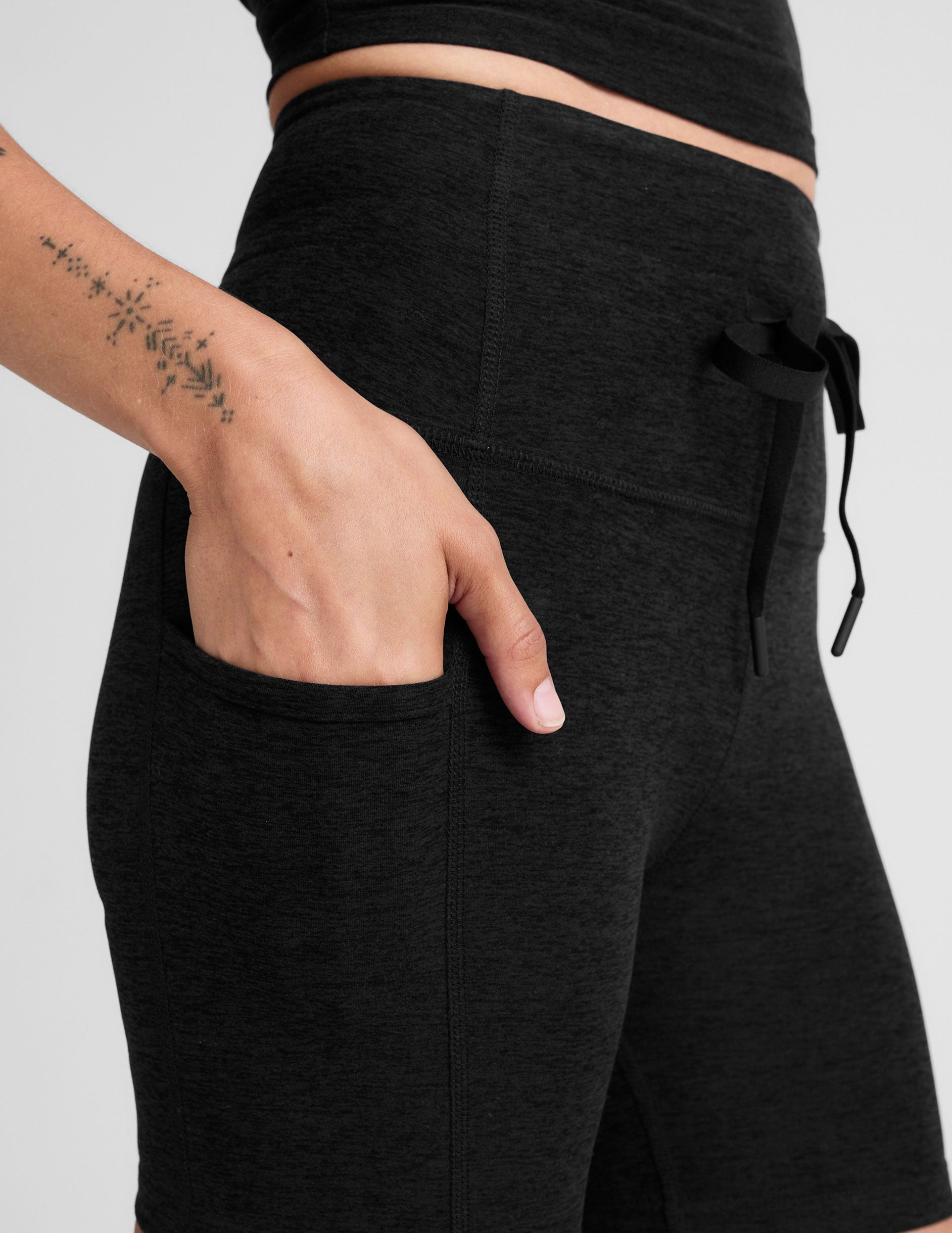 Beyond Yoga Spacedye Go Pocket 5 Short Women's