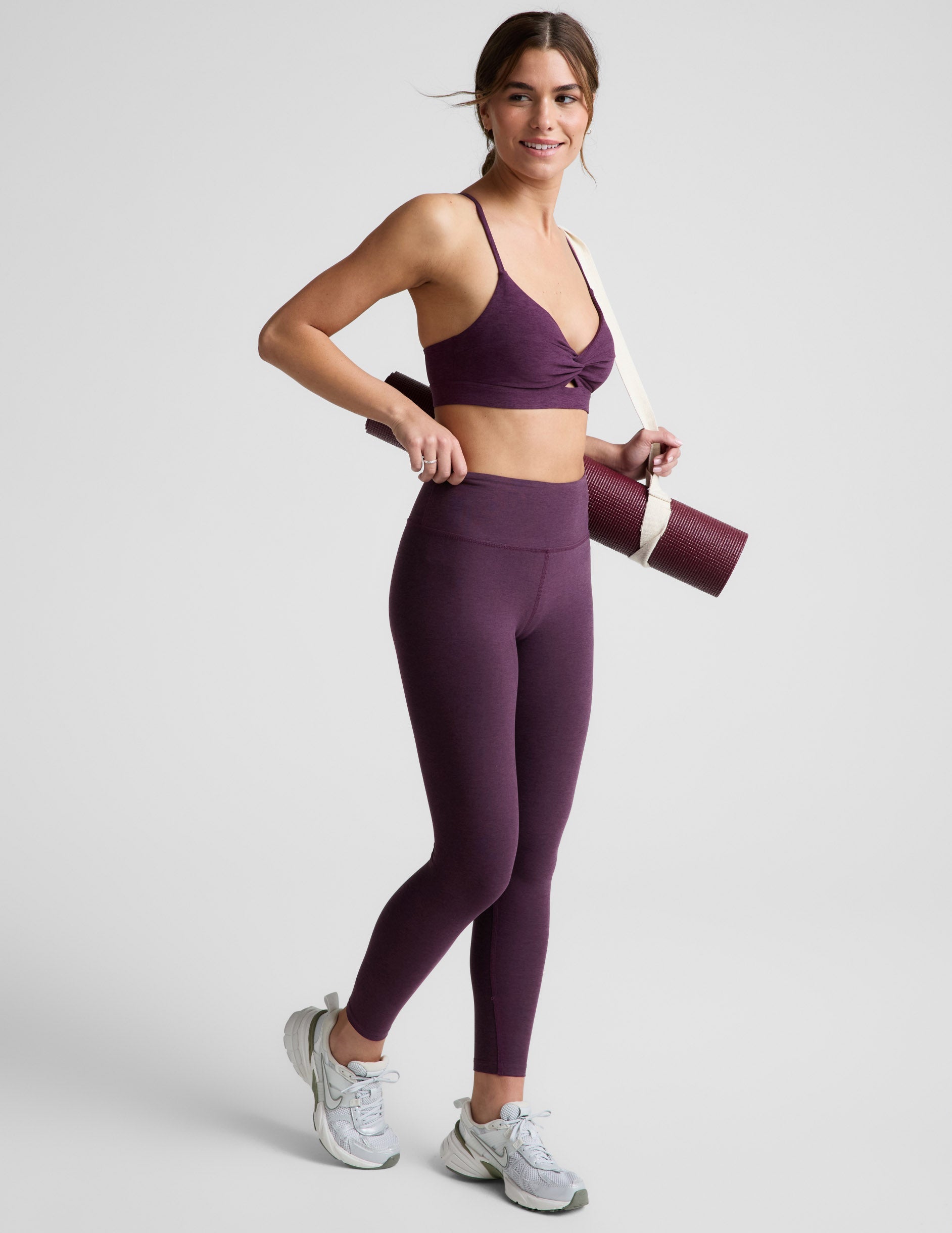 #color_brilliant-blackberry-heather