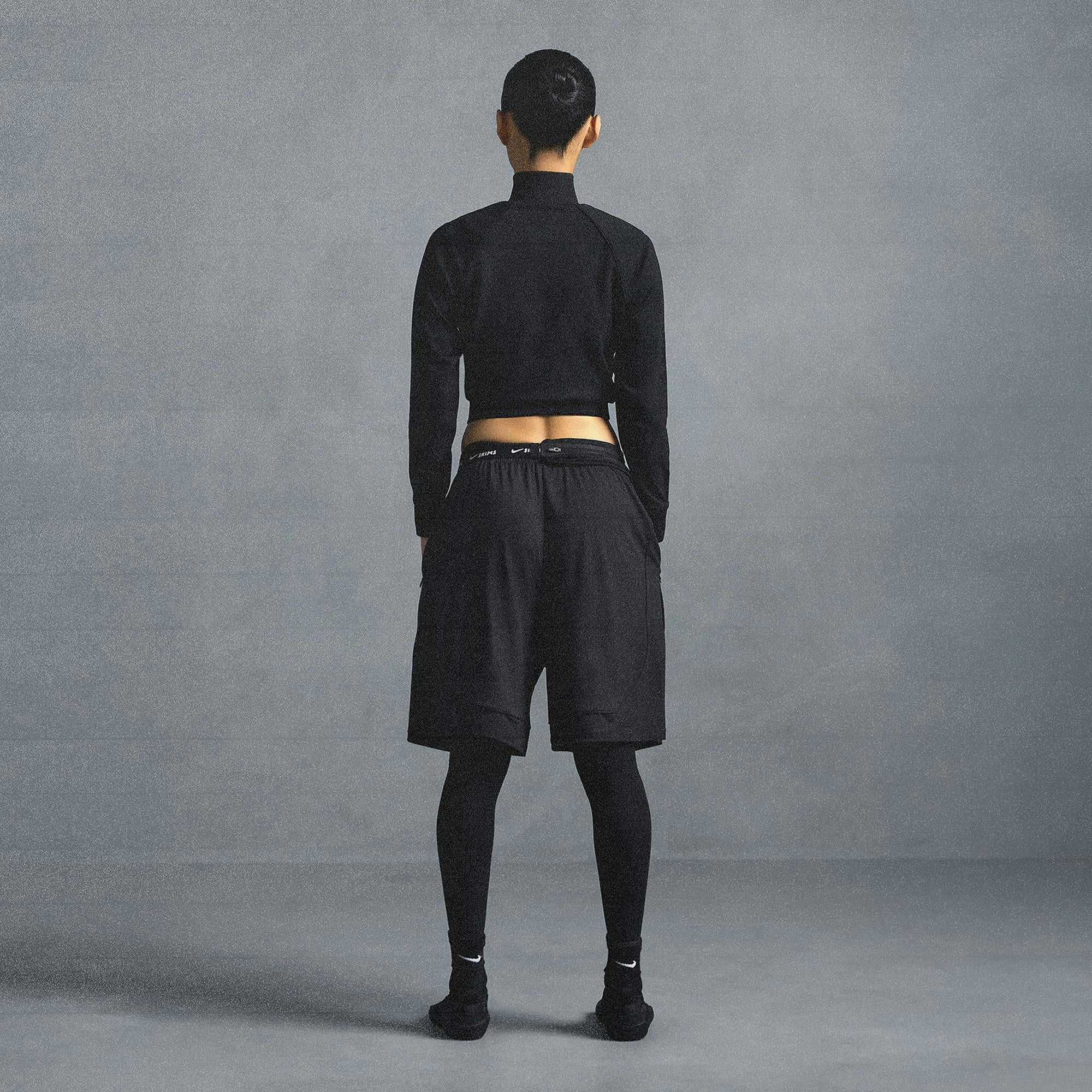 Skims Nikeskims Airy Relaxed Short Obsidian