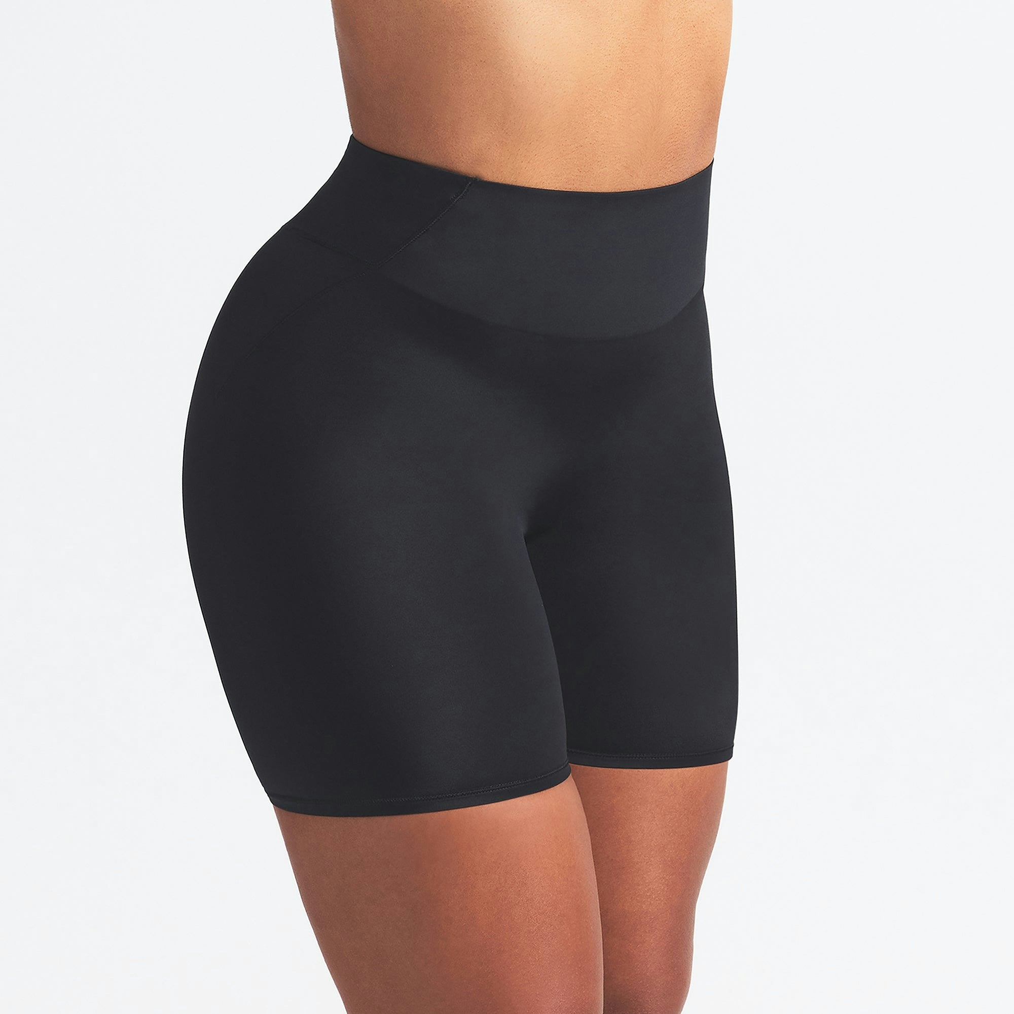Skims Nikeskims Shine Bonded Waist 5" Biker Short Obsidian