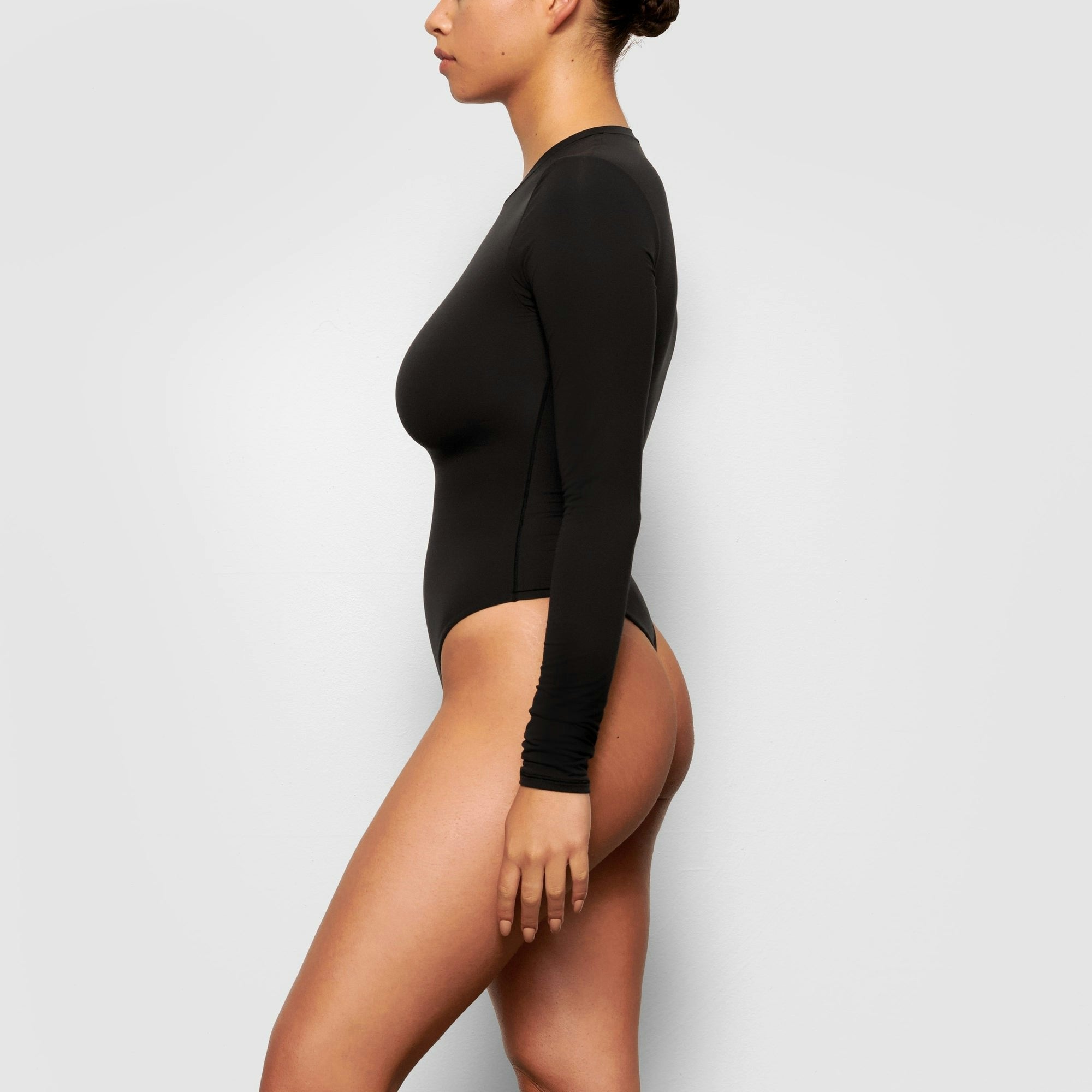 Skims Fits Everybody Long Sleeve Crew Neck Bodysuit Onyx