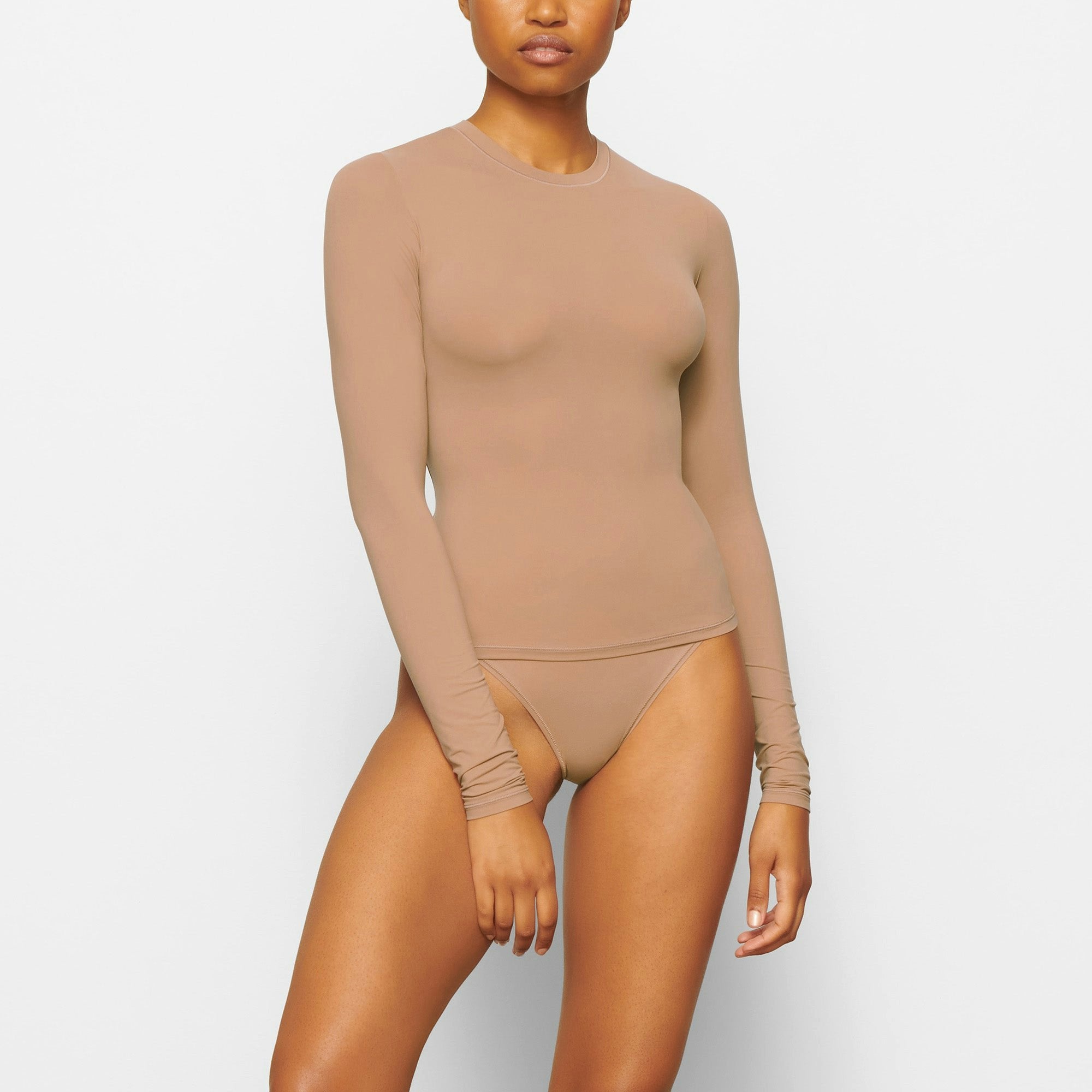 Skims Fits Everybody Long Sleeve T-Shirt Sienna