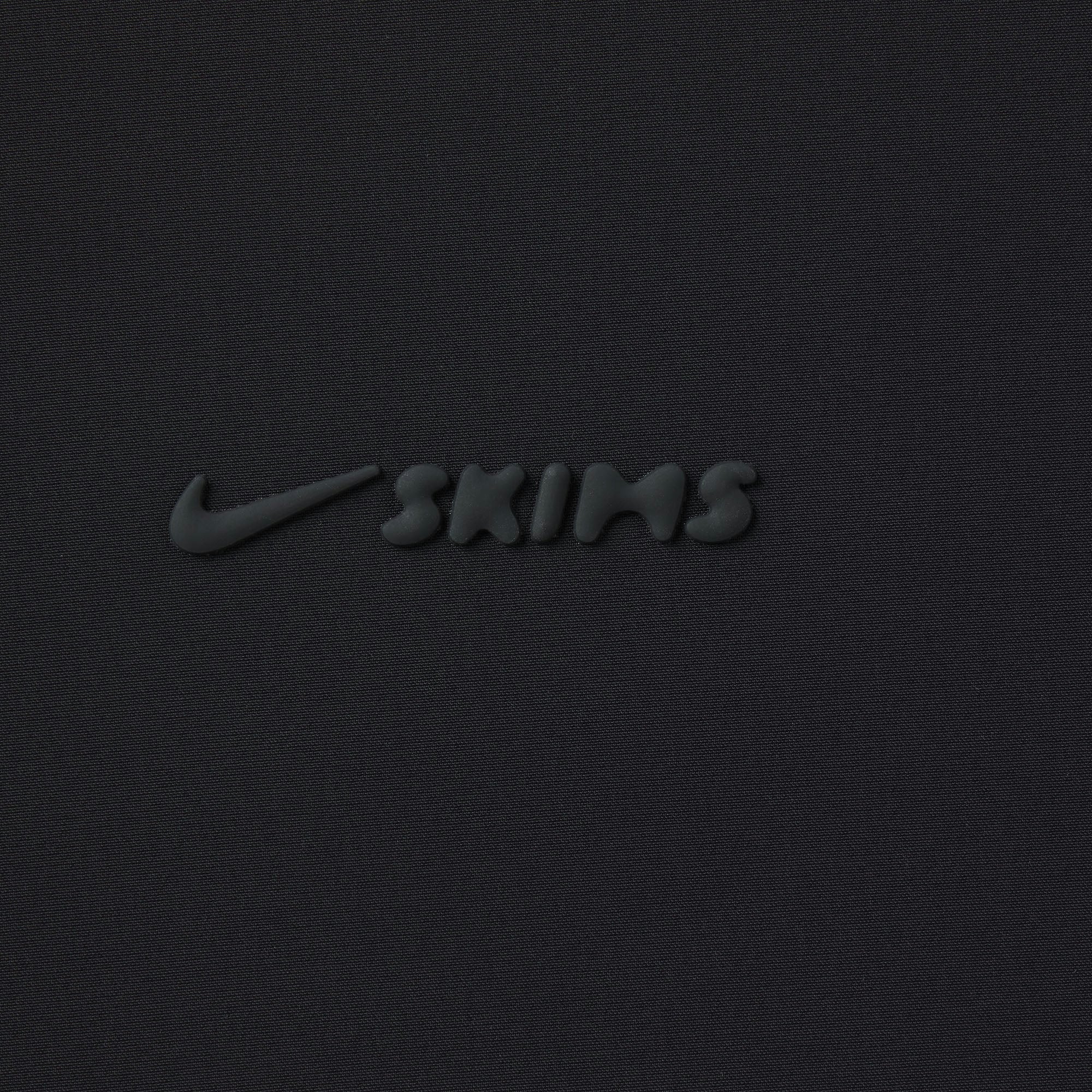 Skims Nikeskims Woven Nylon 5" Track Short Obsidian
