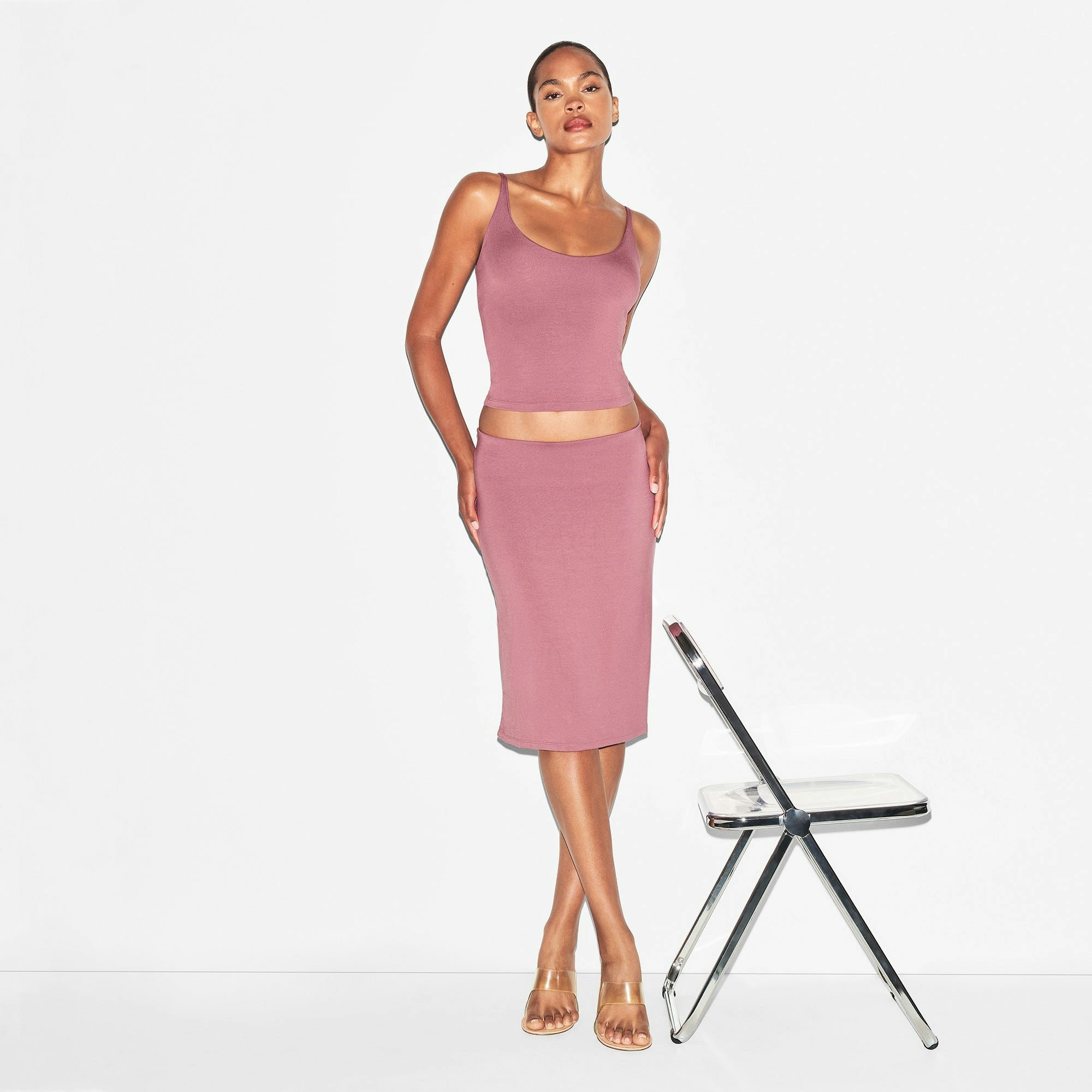 SMOOTH LAYERS SCOOP NECK CAMI