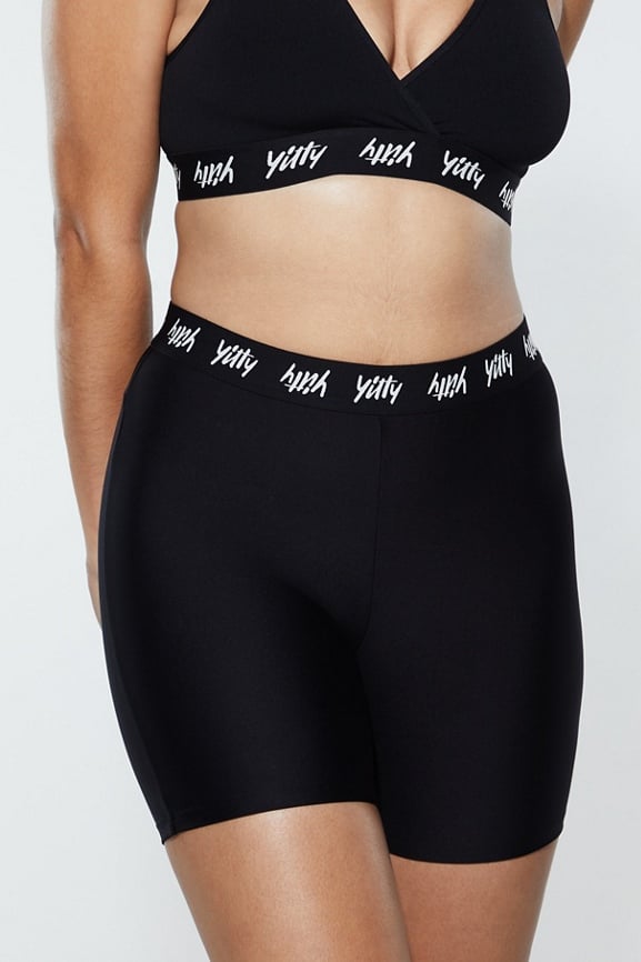 Fabletics Major Label High Waist Logo Short