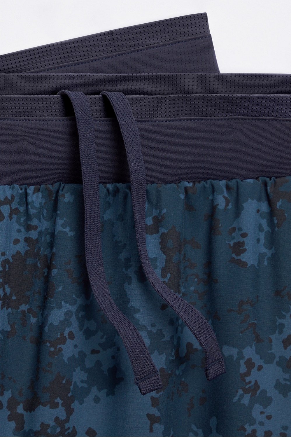 Fabletics The Fundamental Short II 7in