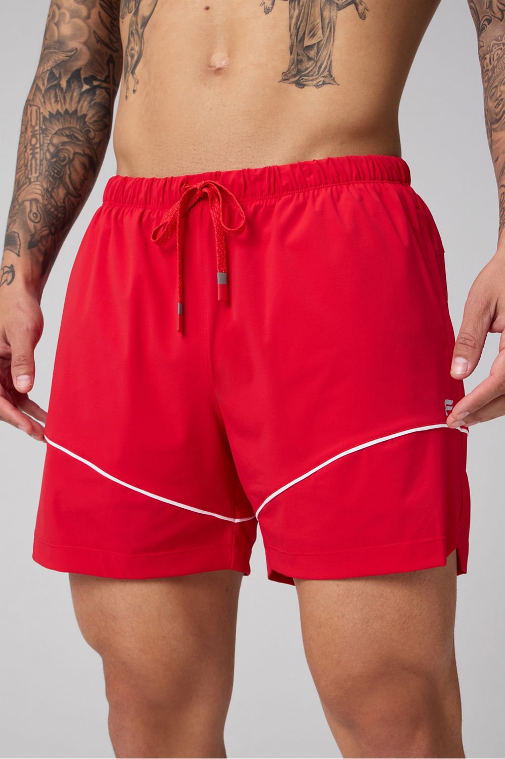 #color_heated-red/classic-white