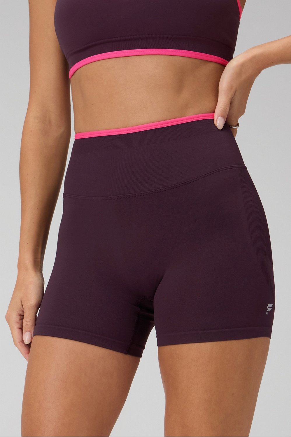 Fabletics Seamless Scrunch Short 4"
