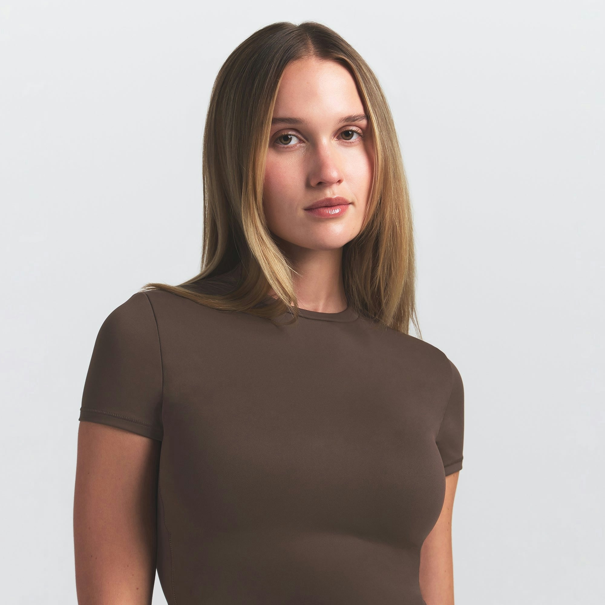 Skims Nikeskims Matte Padded Baby Tee Dark Sepia