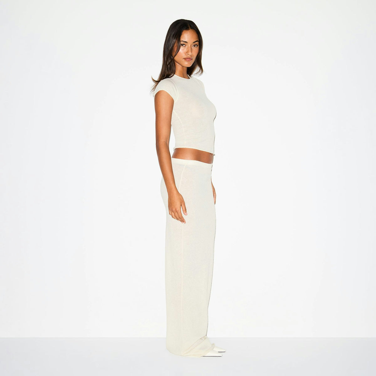Skims Featherweight Cashmere Tee Egret