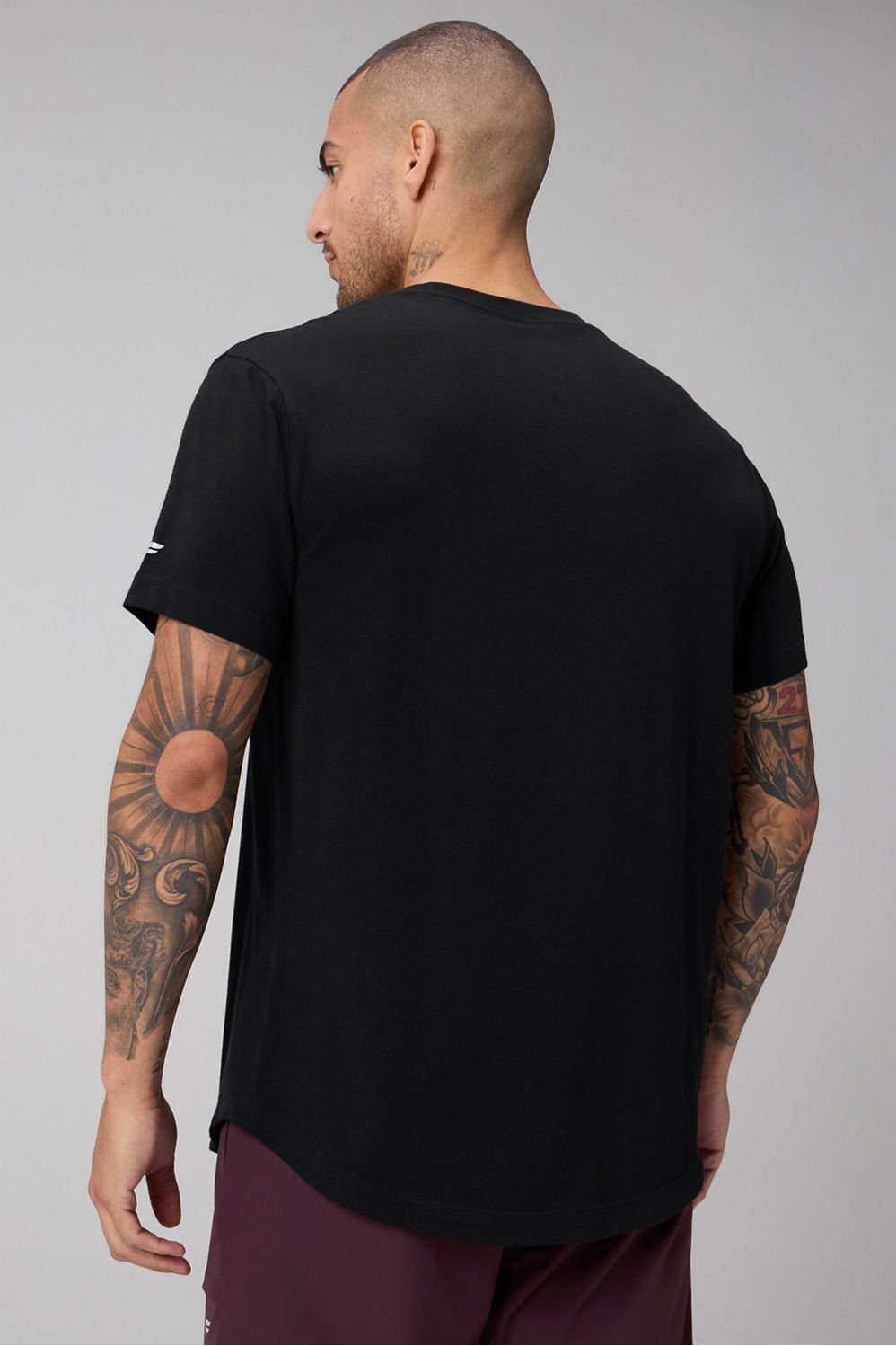 Fabletics The 24-7 Tee (Curved Hem)