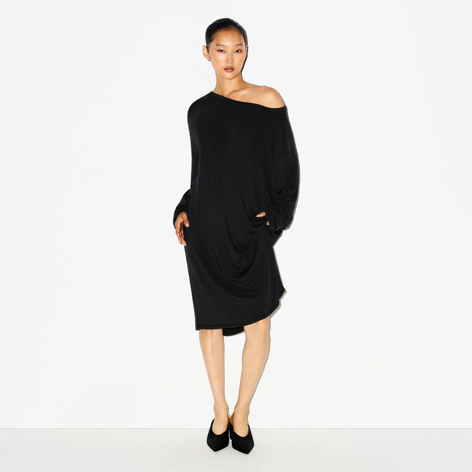 LIGHTWEIGHT MODAL LONG SLEEVE TUNIC