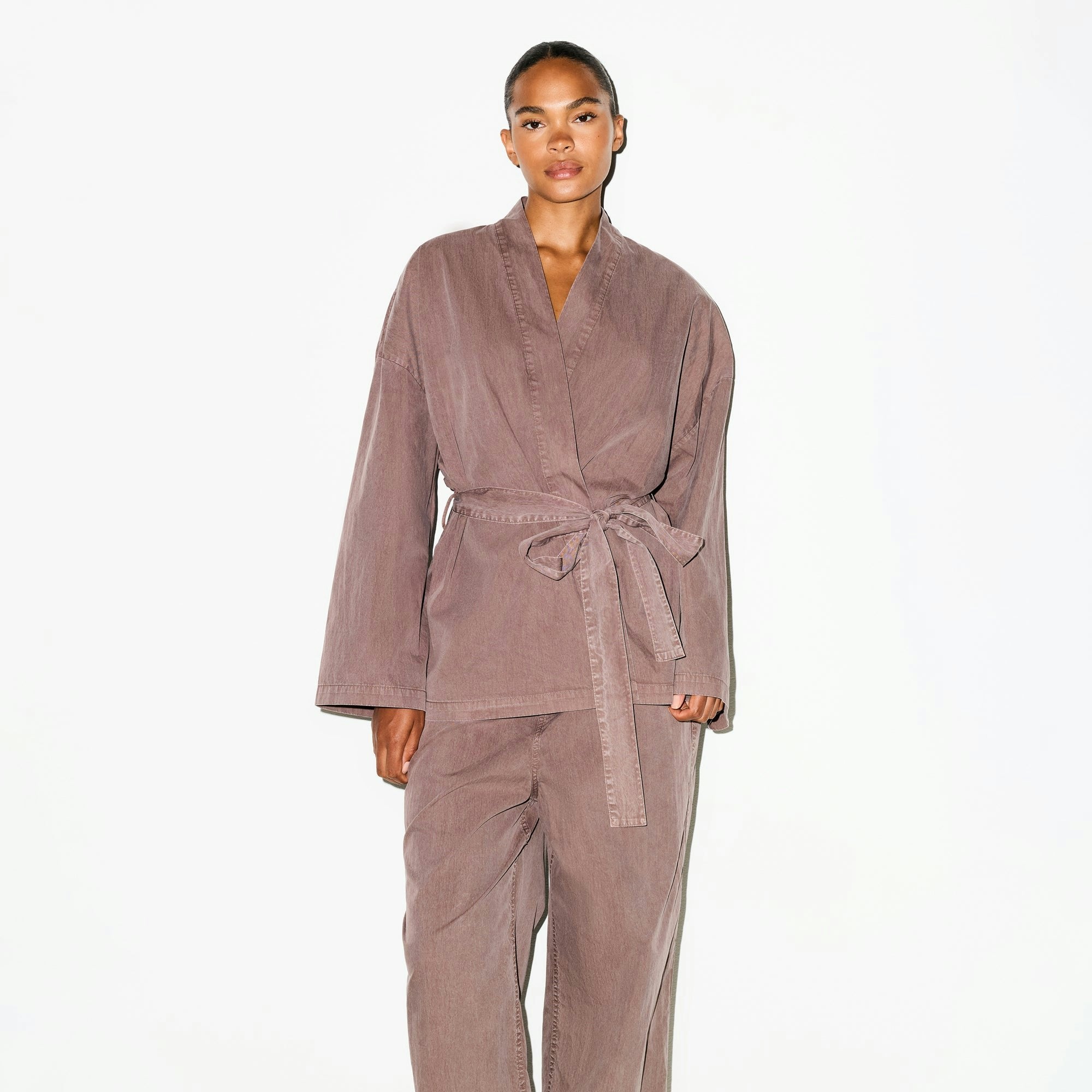 WOVEN LOUNGE OVERSIZED WRAP TOP