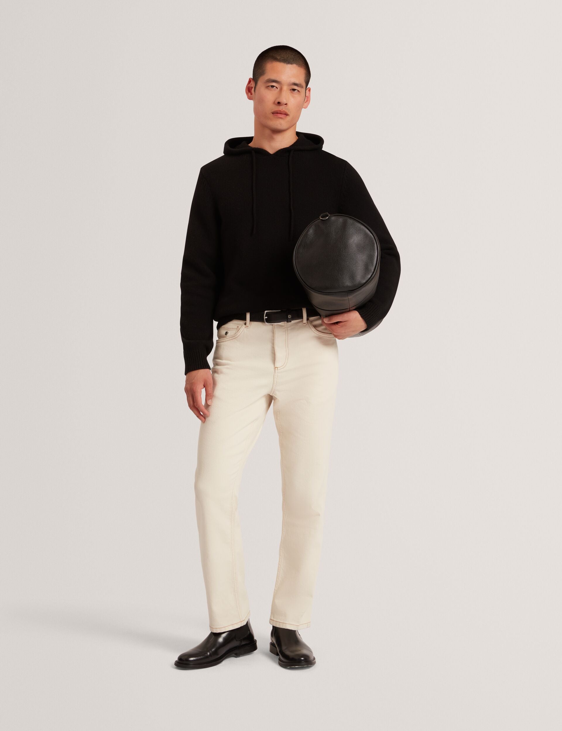 #color_black