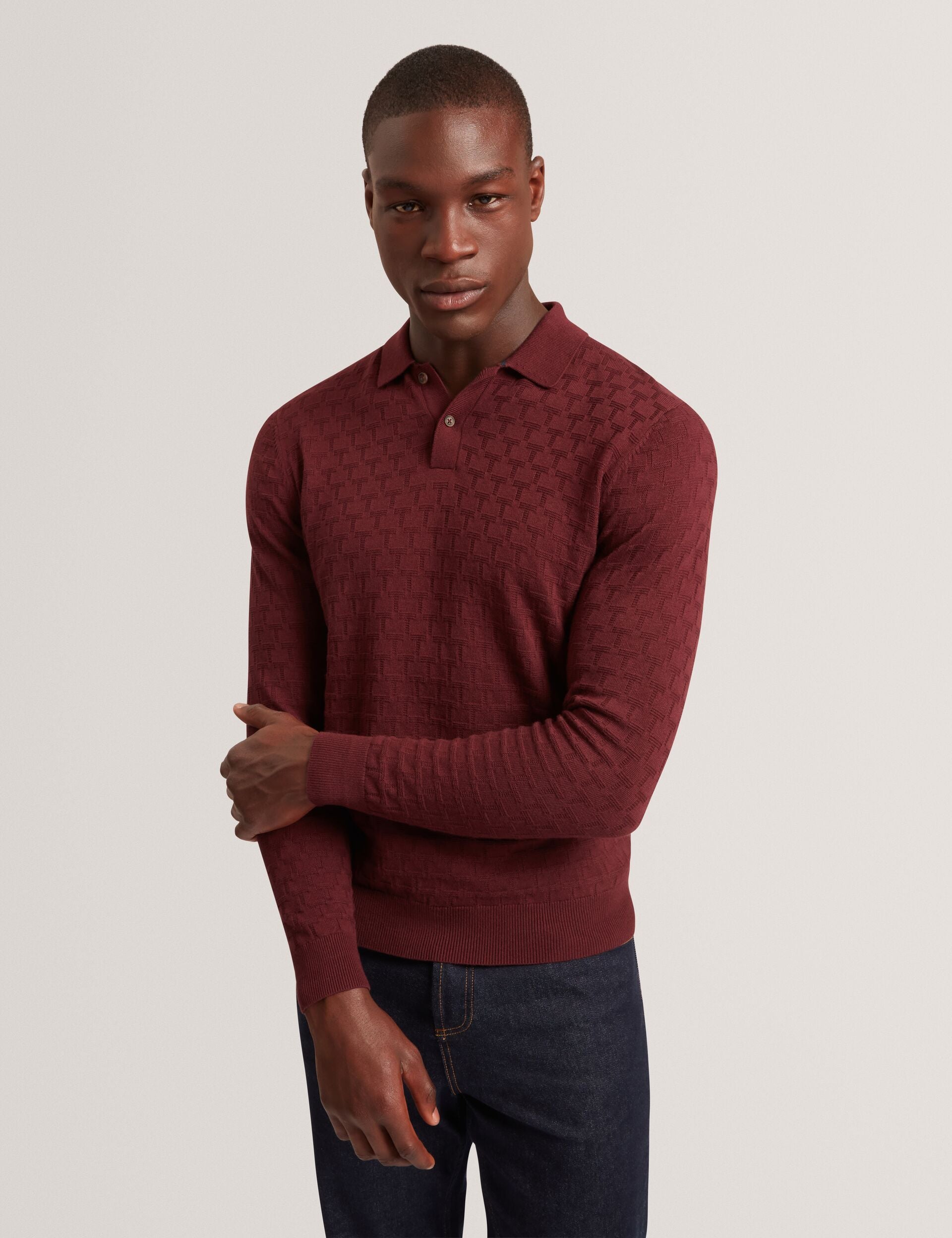 #color_maroon